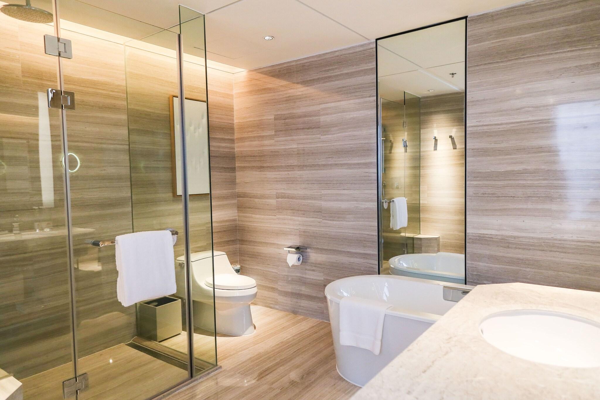 Double Executive King Bed