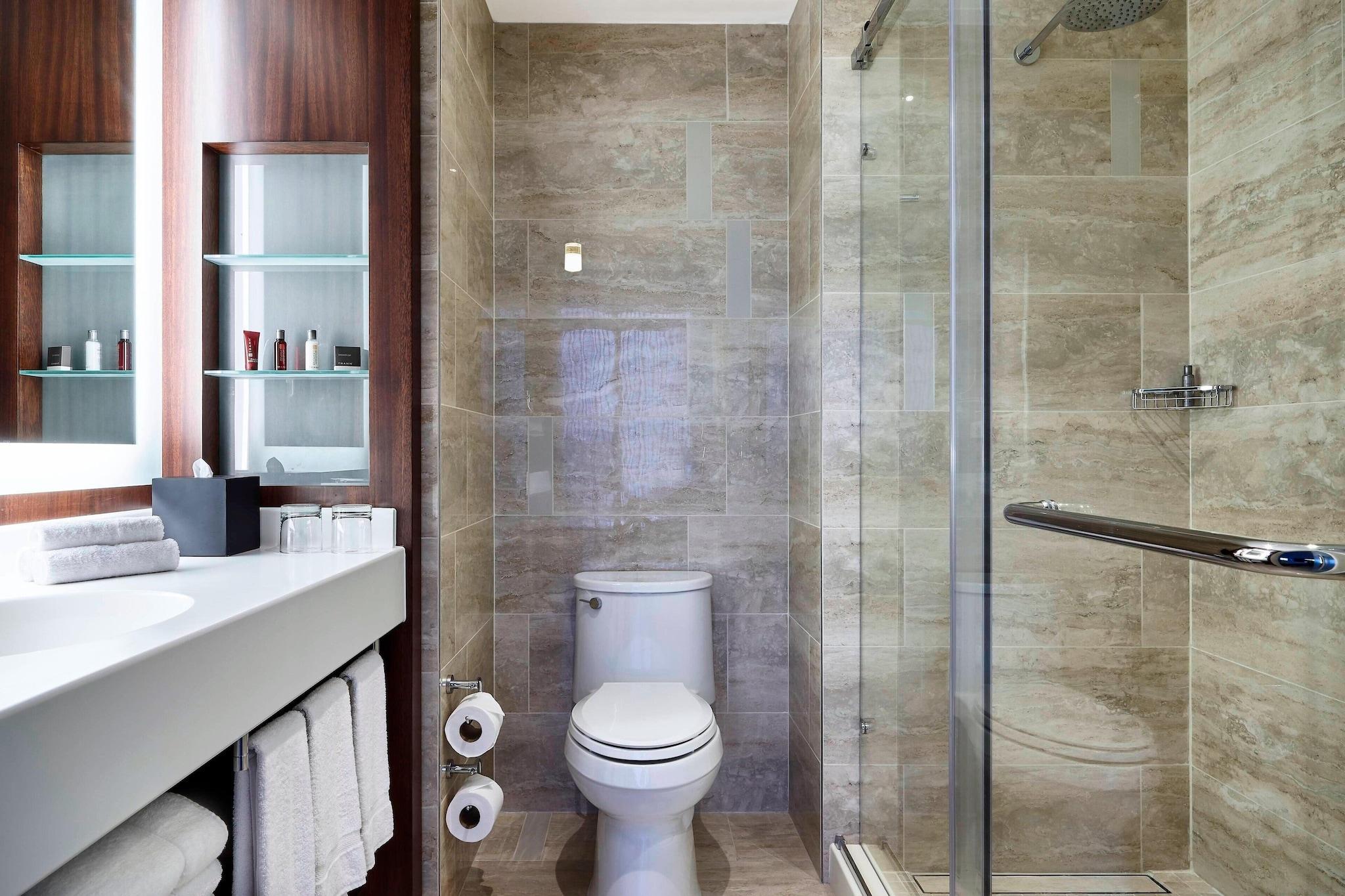 Double Classic Two Queen Beds