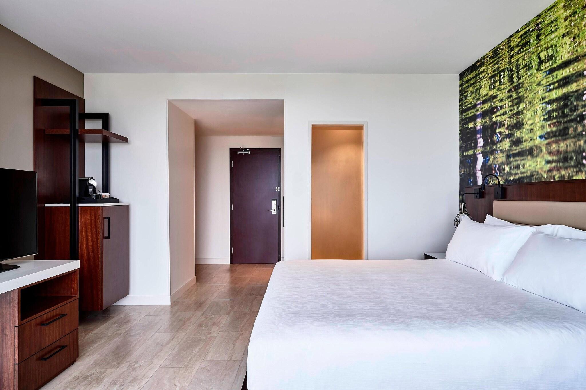 Double Classic King Bed