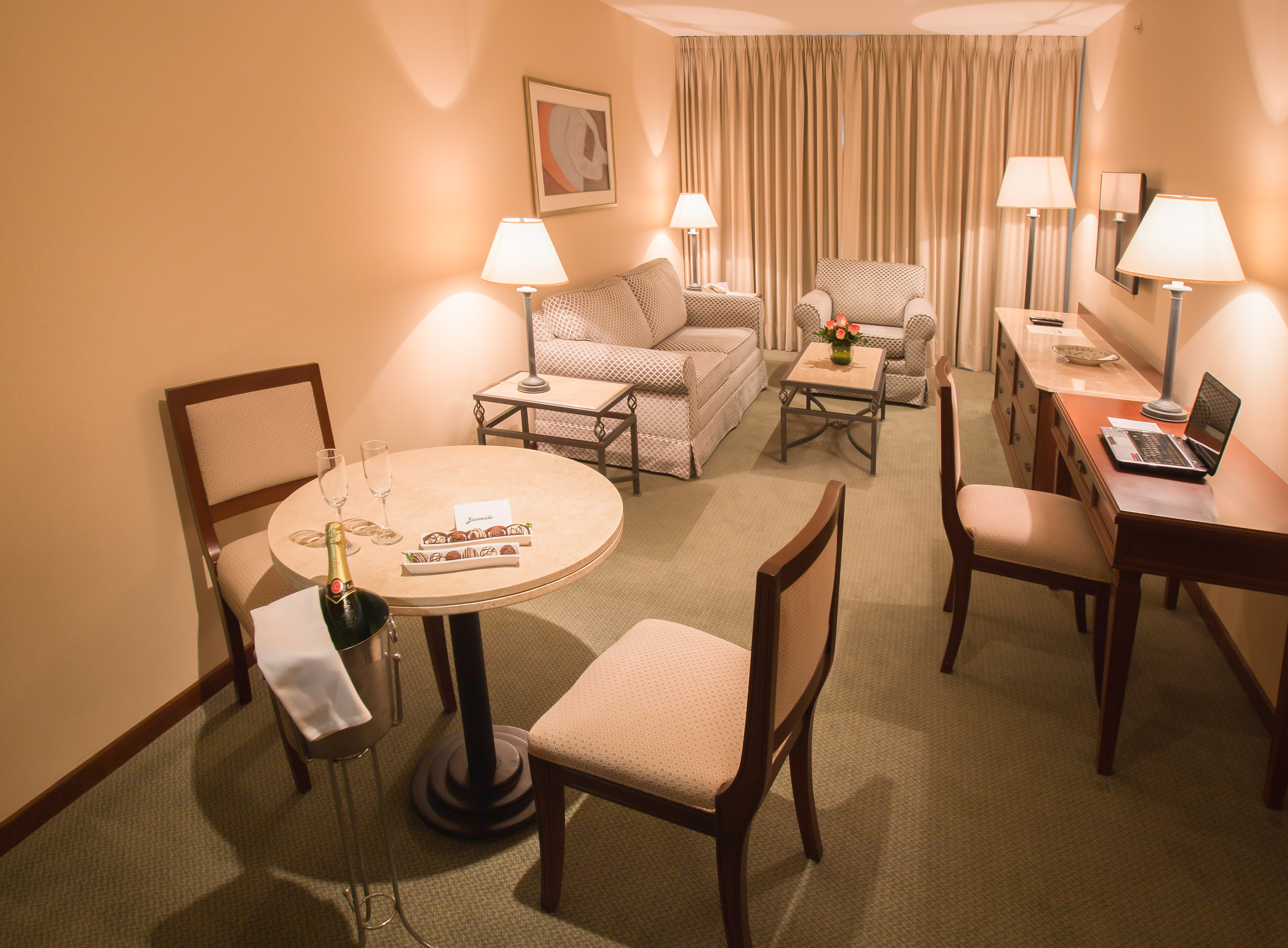 Suite Executive Two Queen Beds