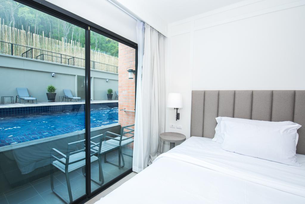 Double or Twin Superior