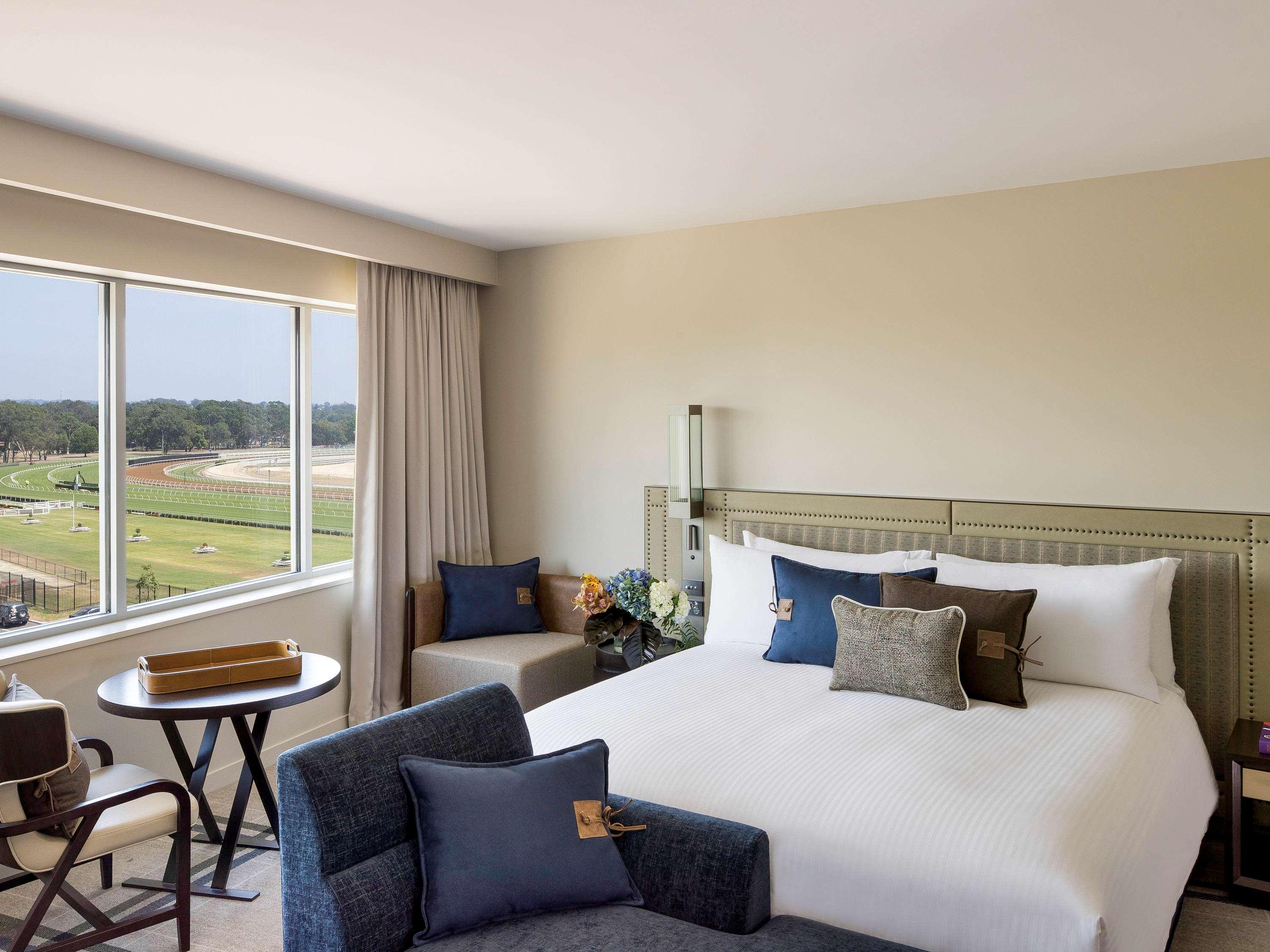 Double Deluxe King Bed