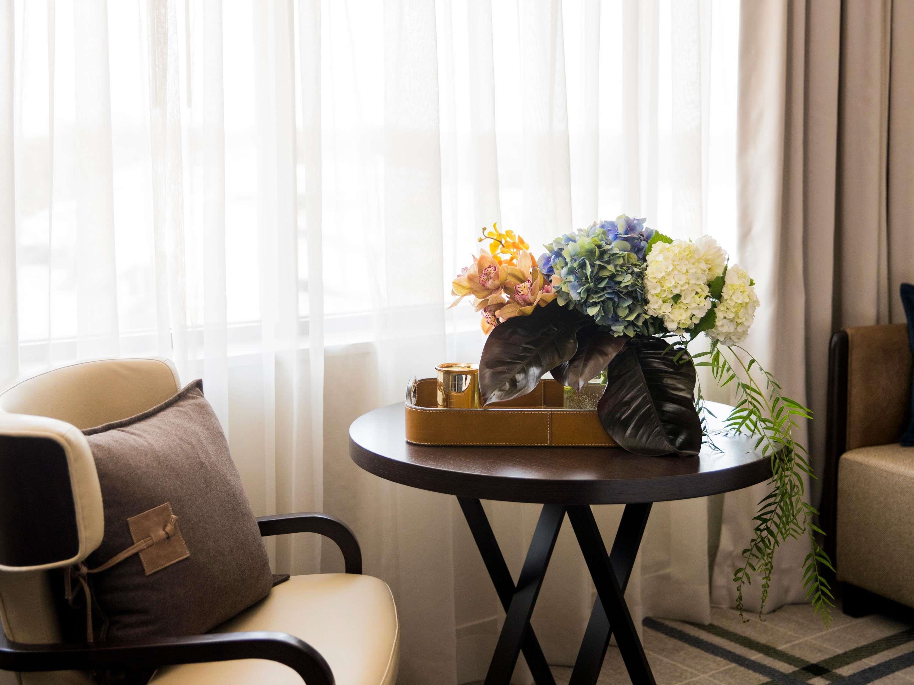 Double Deluxe King Bed