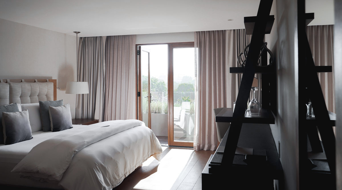 Double King Size Bed