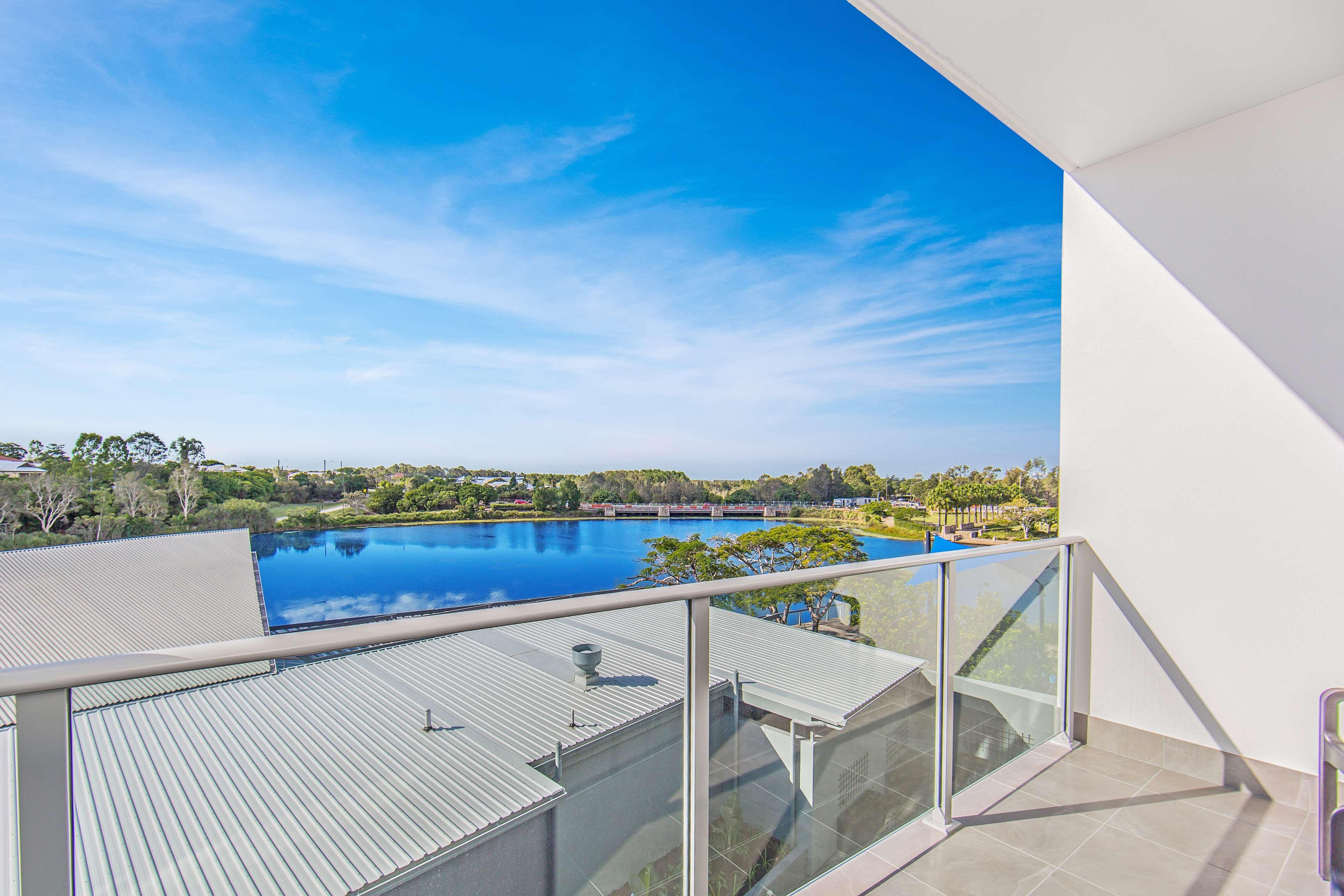 Double Executive King Bed