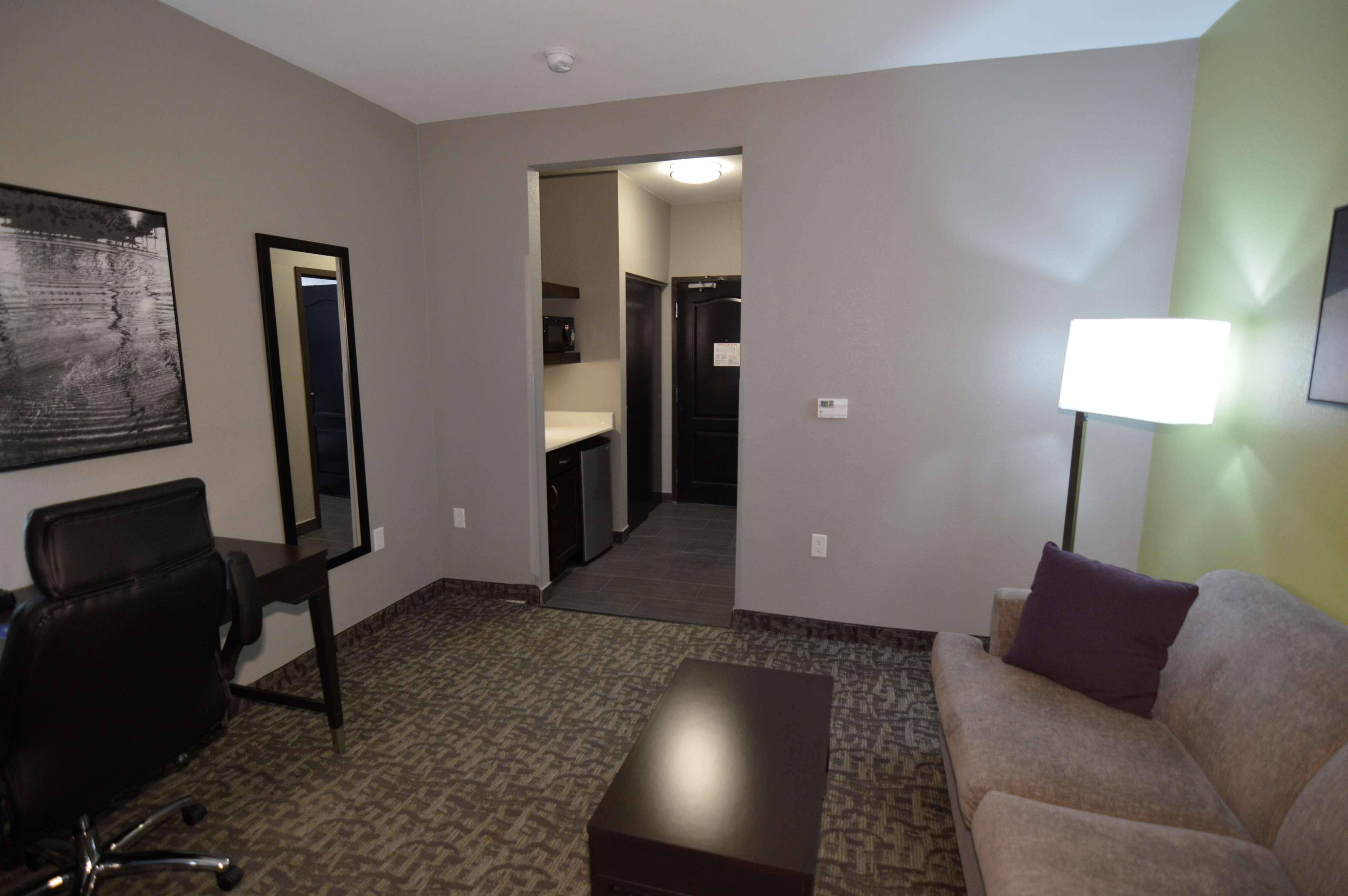 Suite Accessible-two Queen Beds