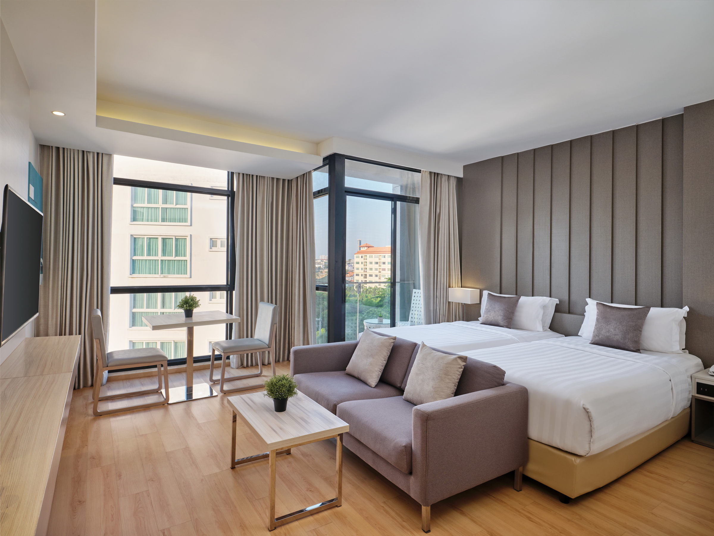 Double or Twin Deluxe