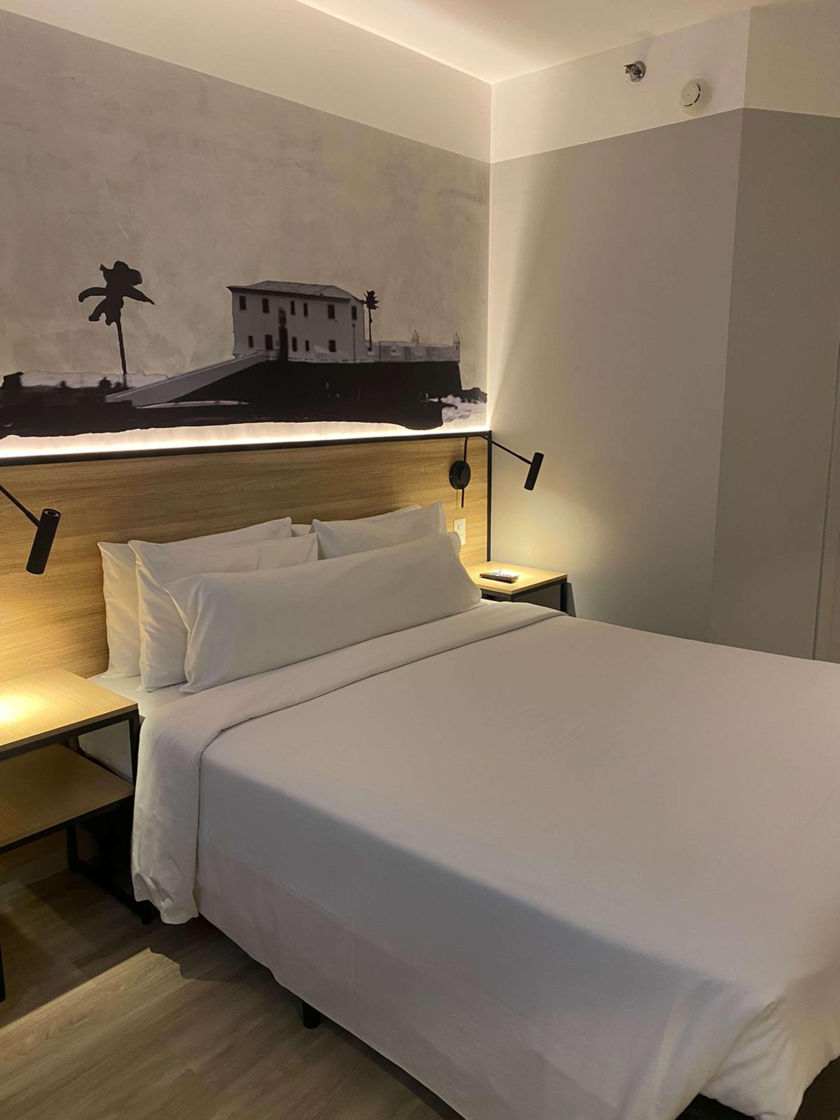 Double Queen Size Bed