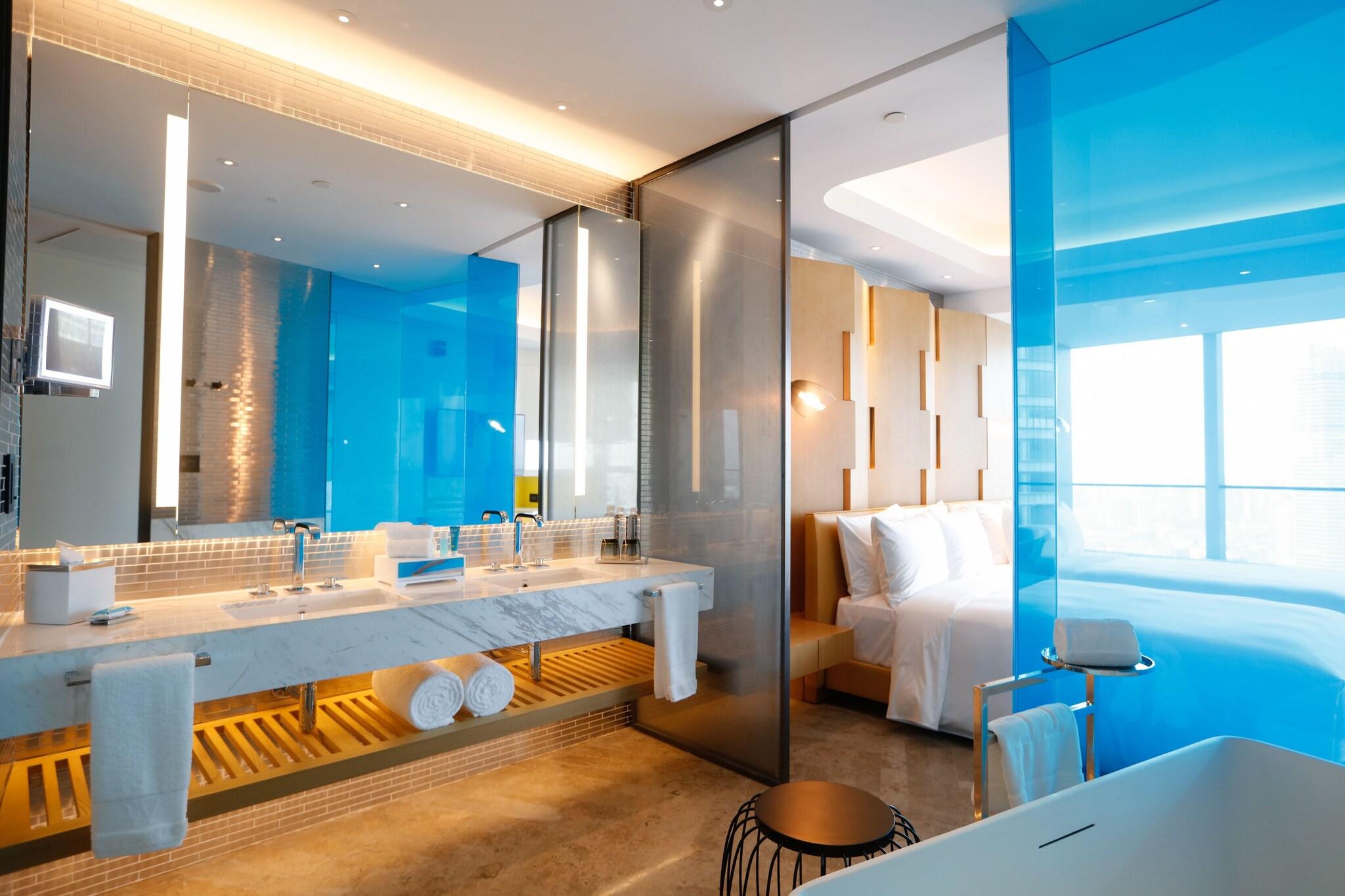 Double City View King Bed