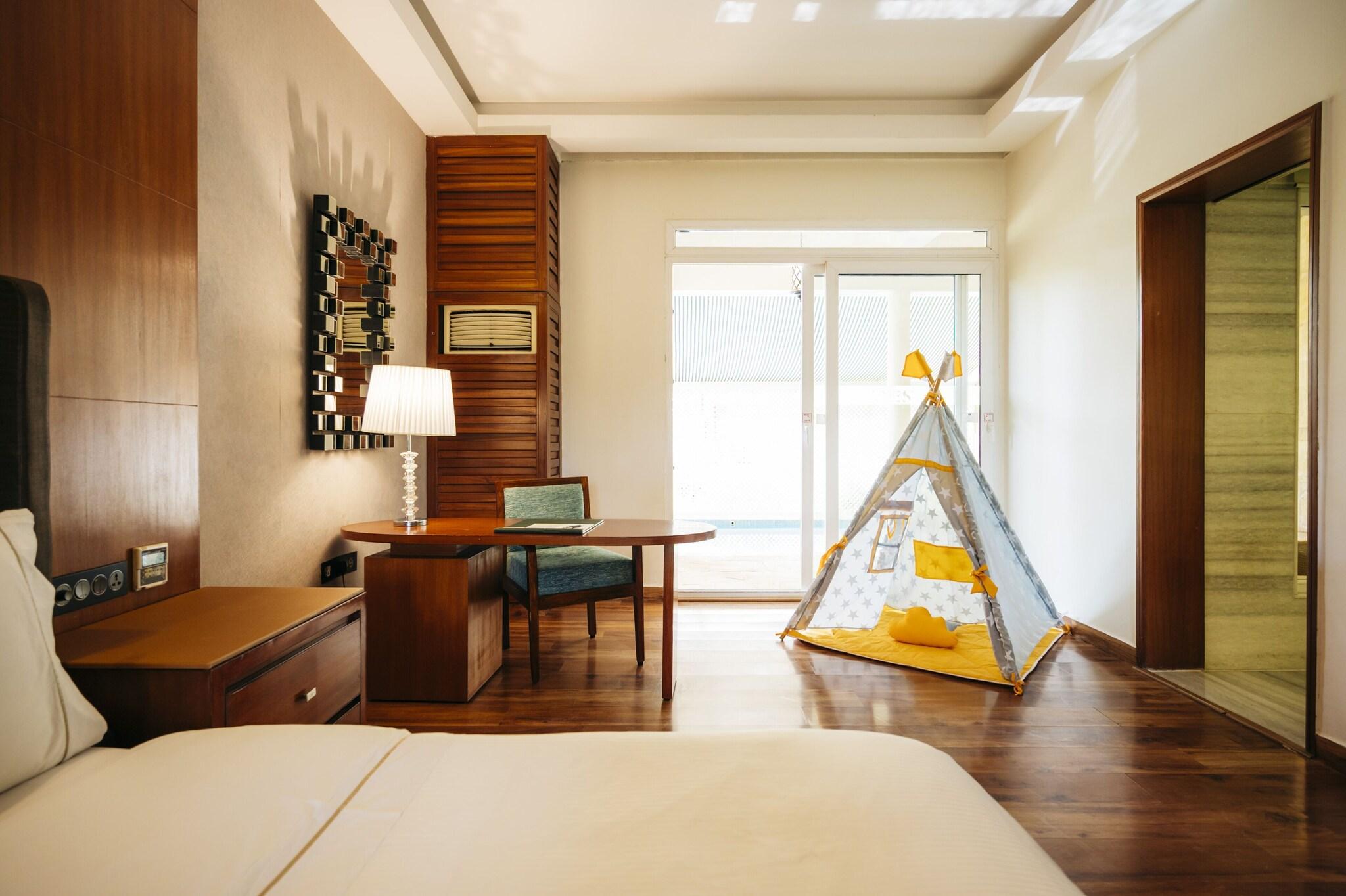 Double King Size Bed