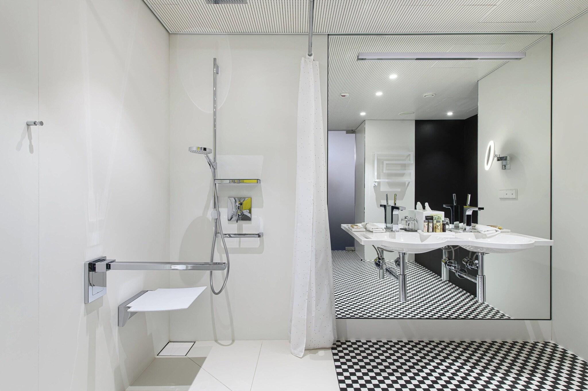 Suite King Bed One Bedroom 