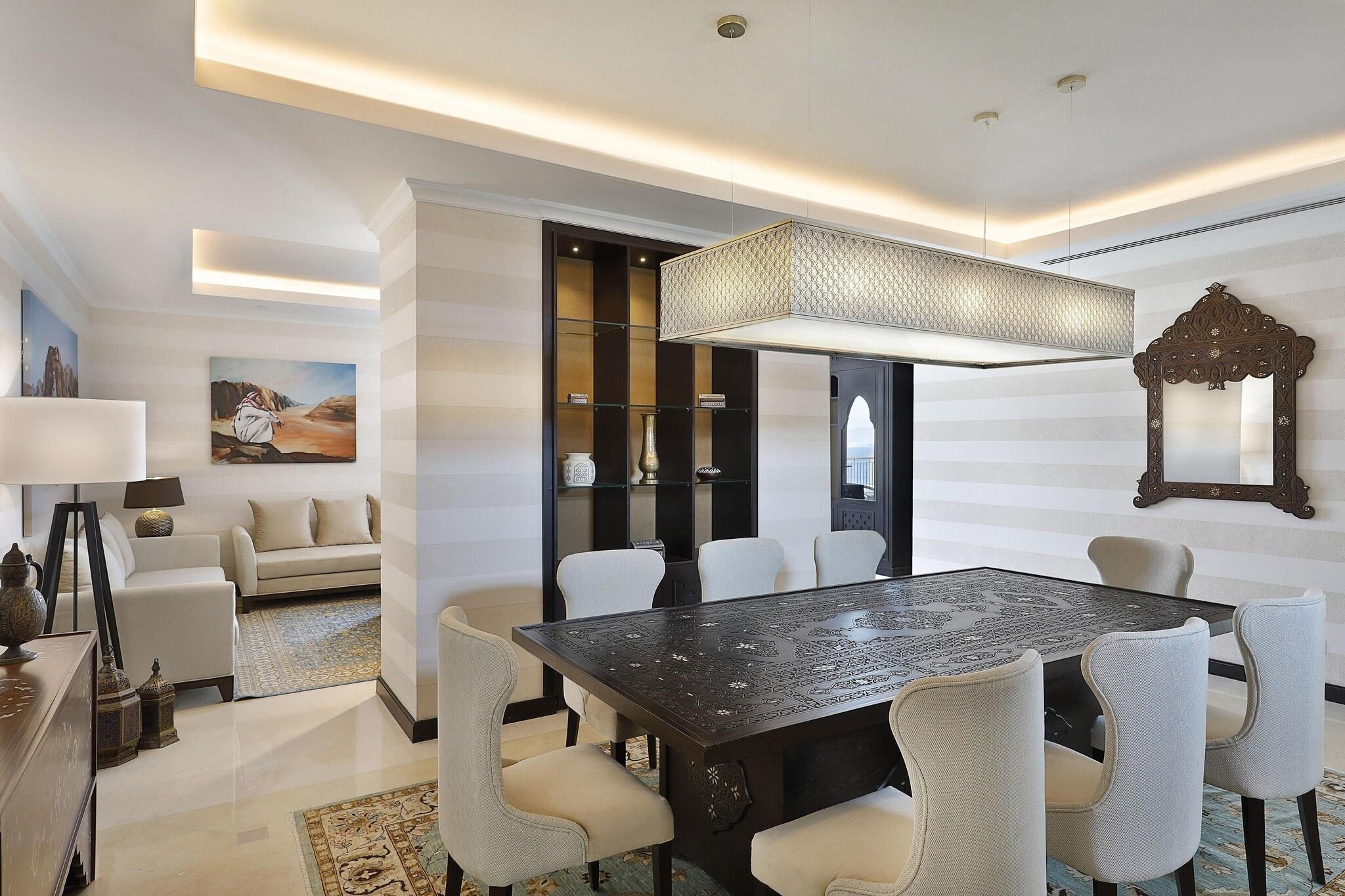 Suite Presidential with Views