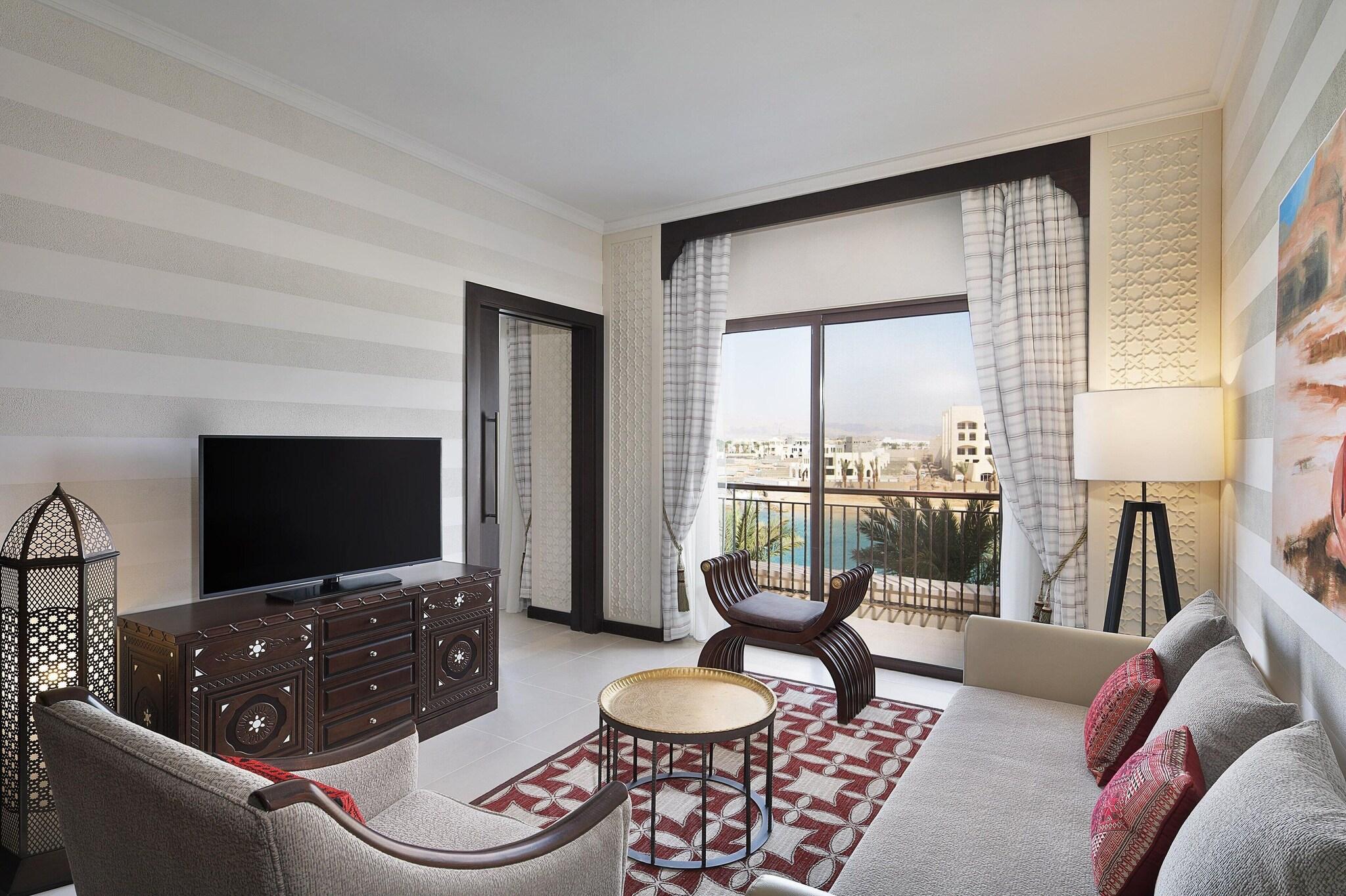 Junior Suite King Size Bed