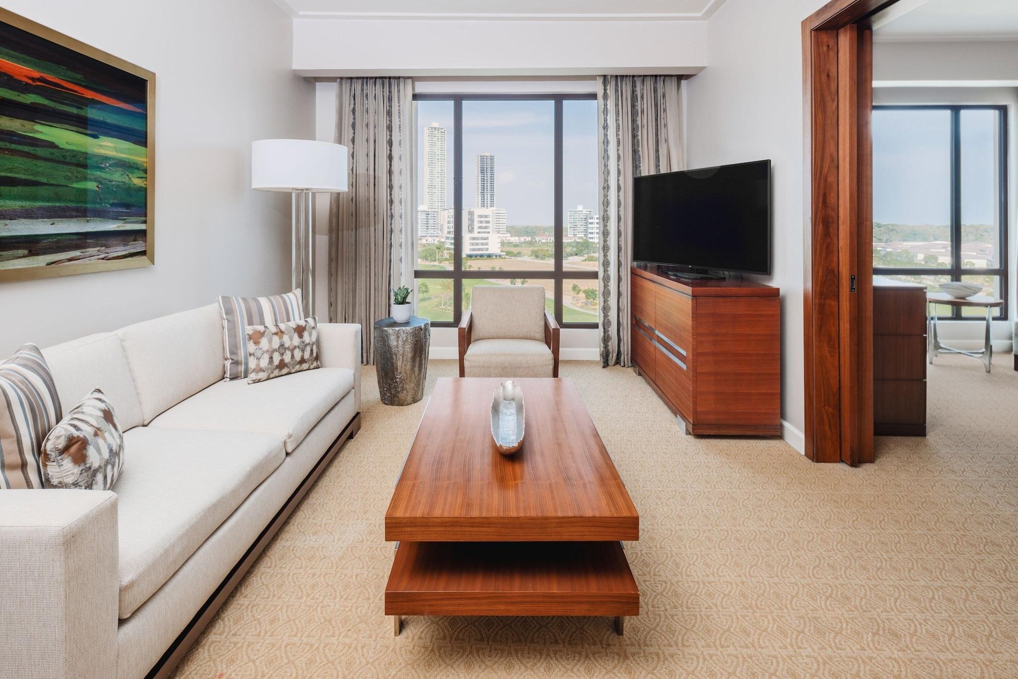 Suite Executive King Bed