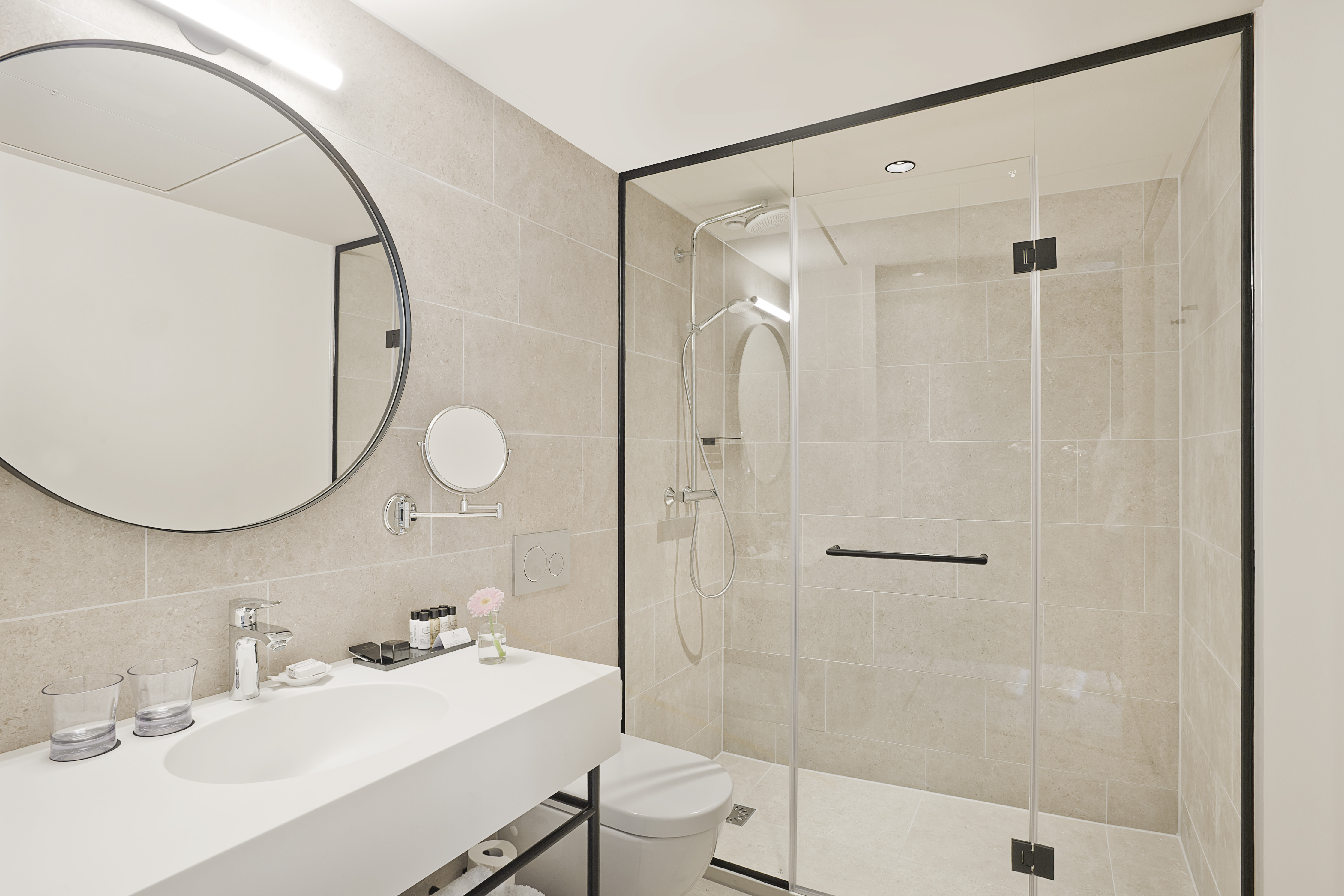 Double Executive Canal View