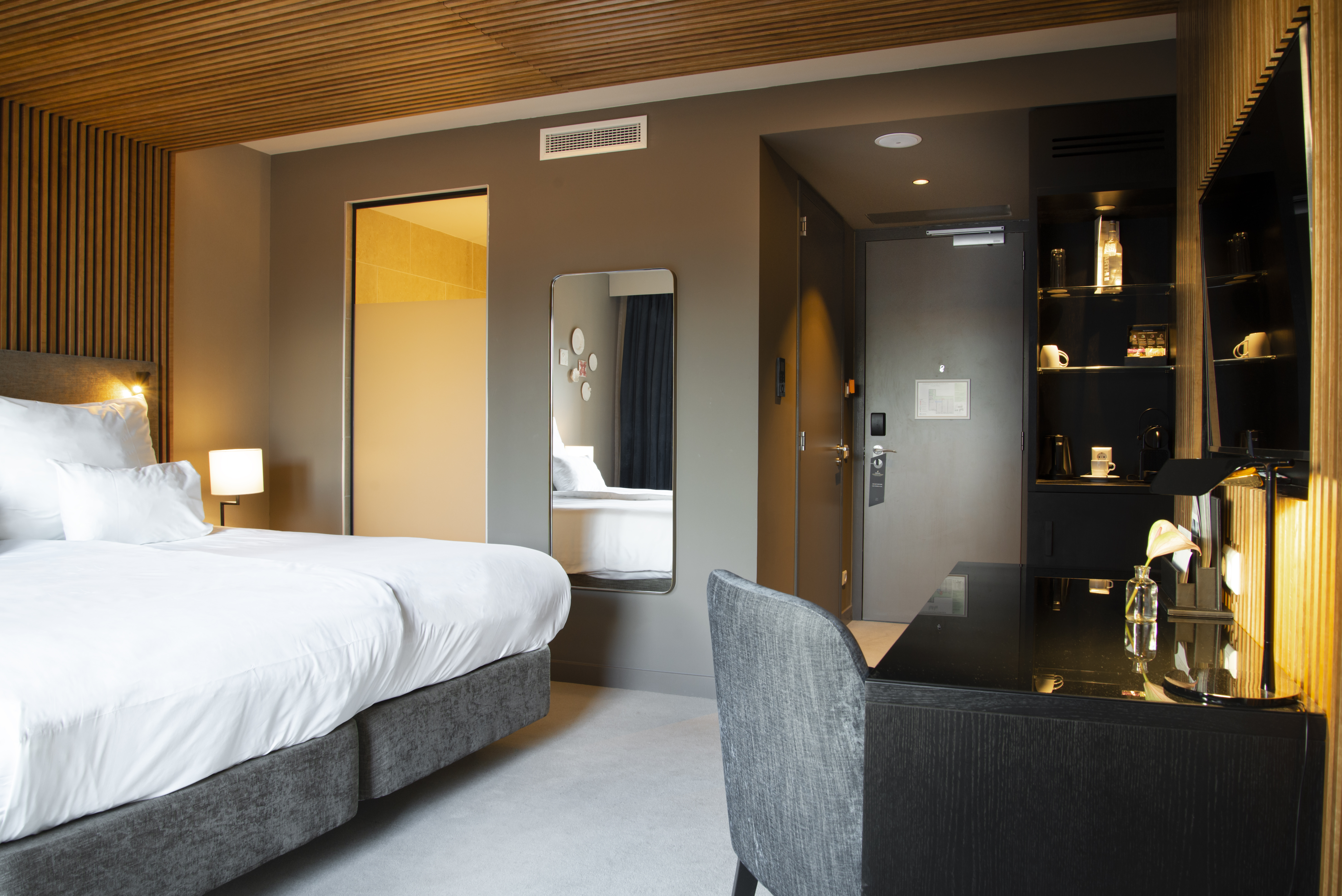 Double or Twin Executive