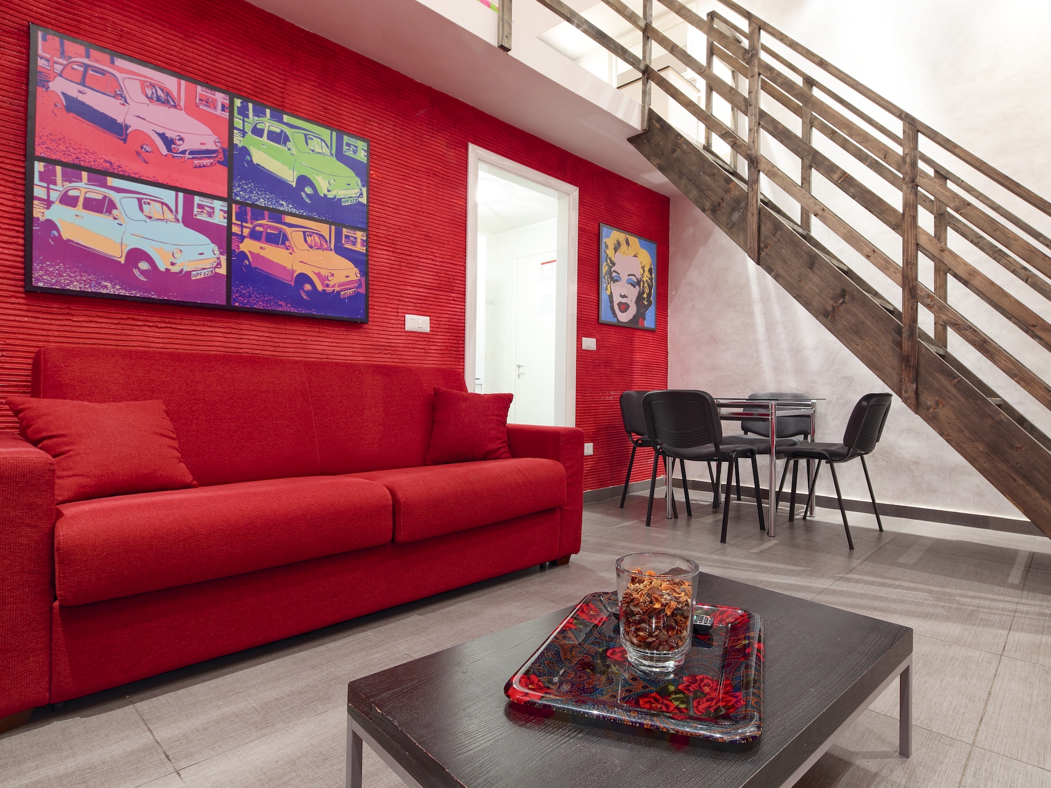 Apartment Capacity 4