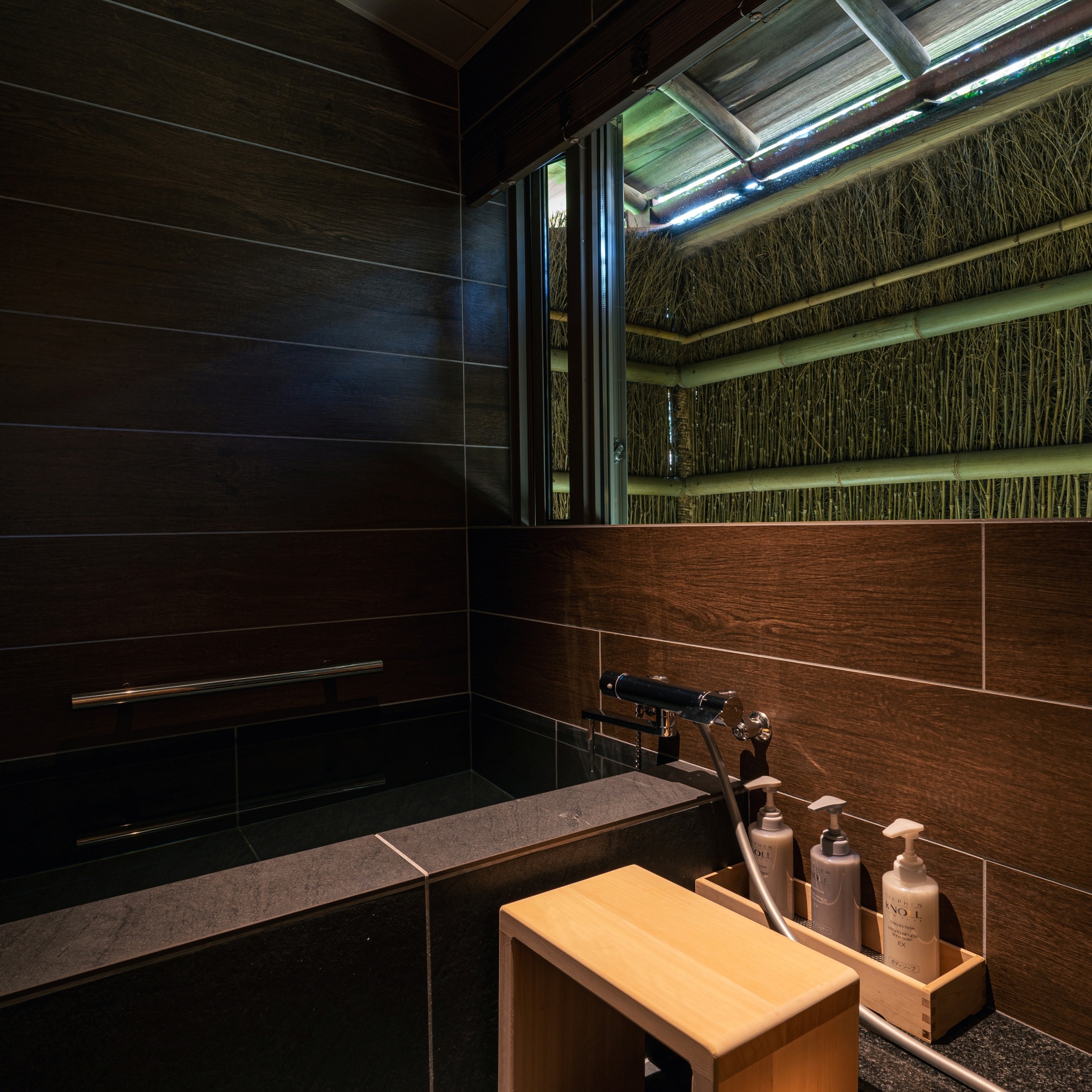 Family Room Capacity 1