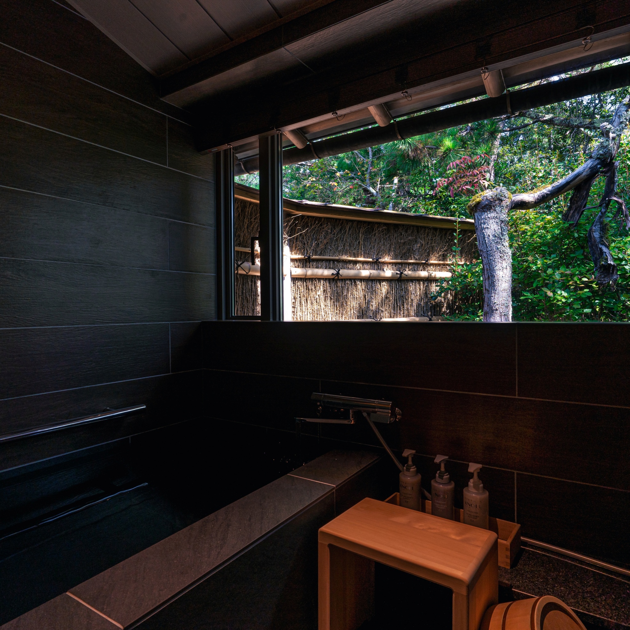 Family Room Capacity 1