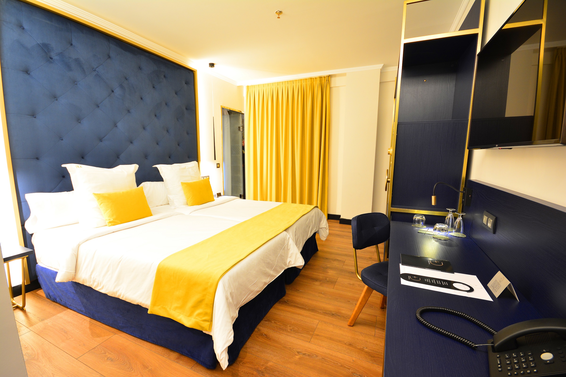 Double or Twin Deluxe