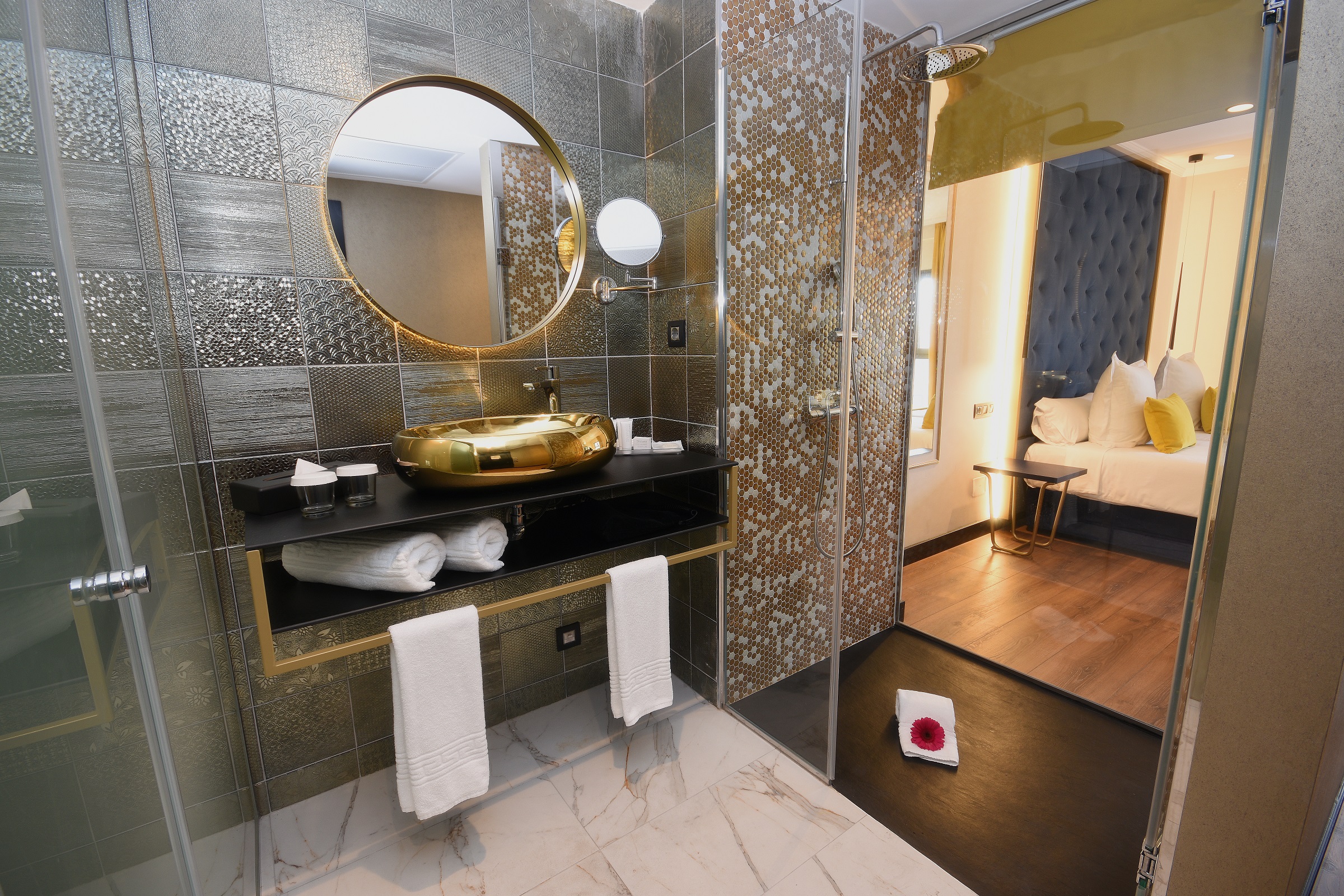 Double or Twin Deluxe