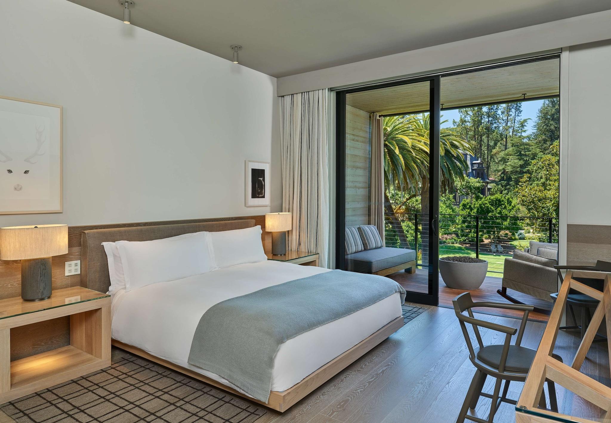 Double Deluxe with Views