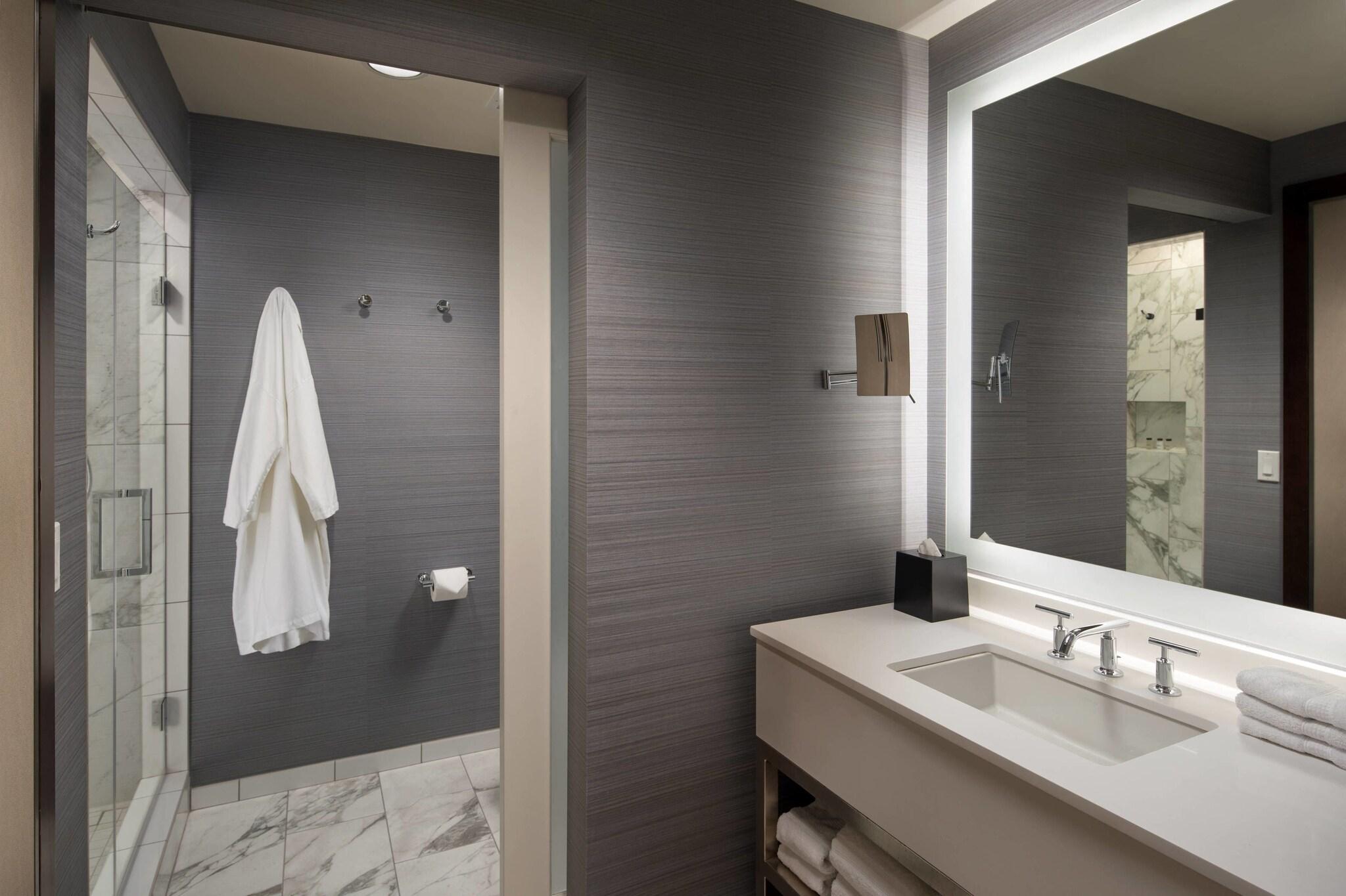 Suite Executive King Bed