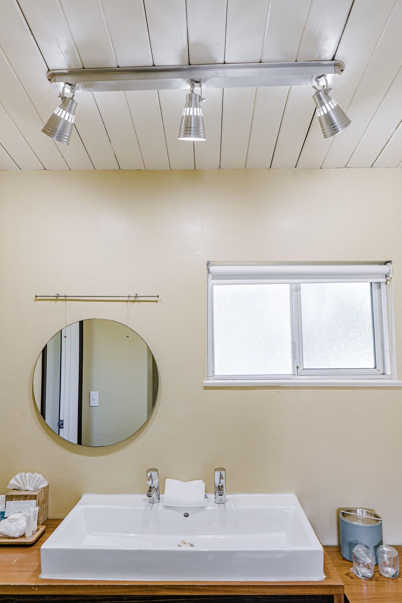 Double Superior King Bed