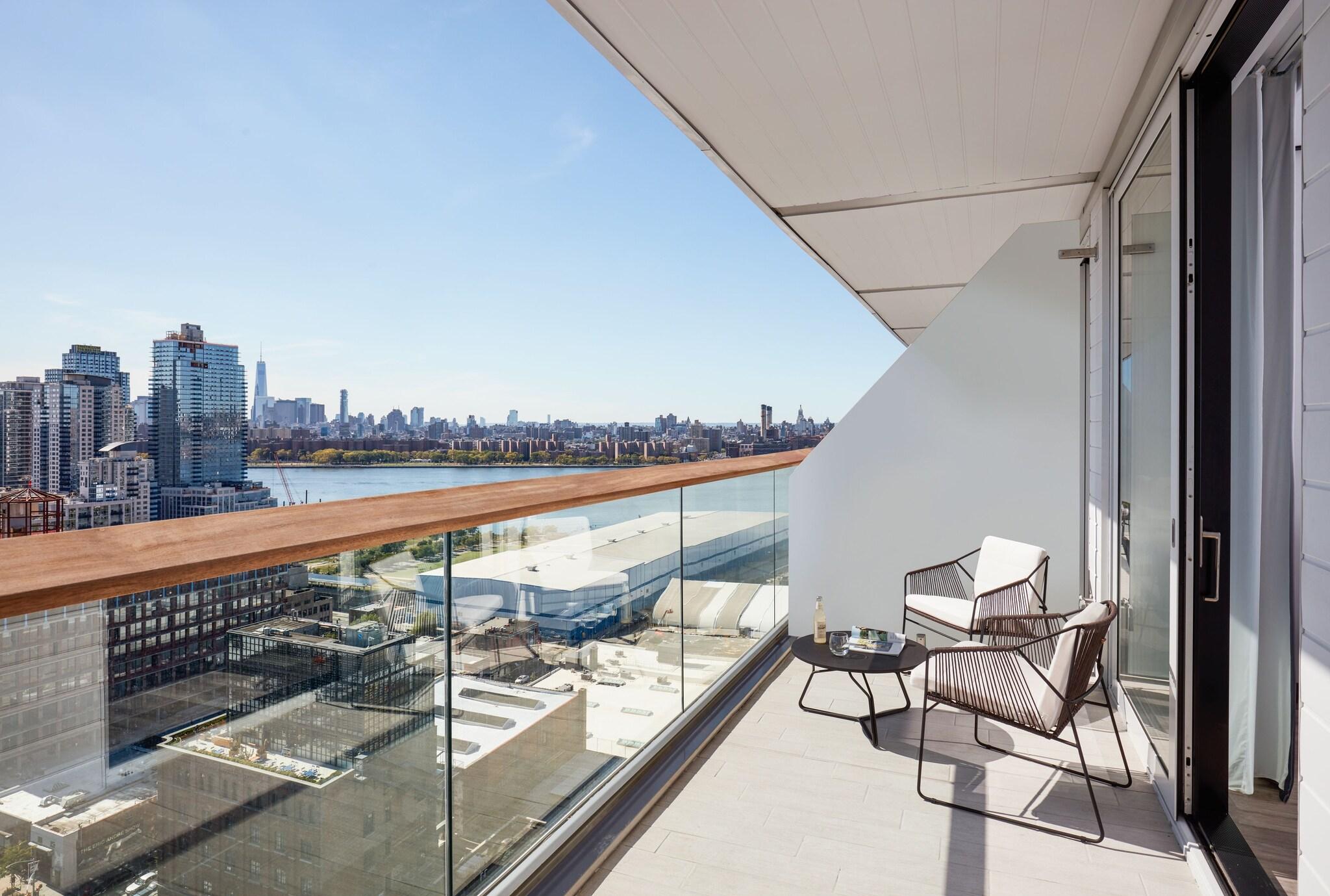 Double Queen Size Bed