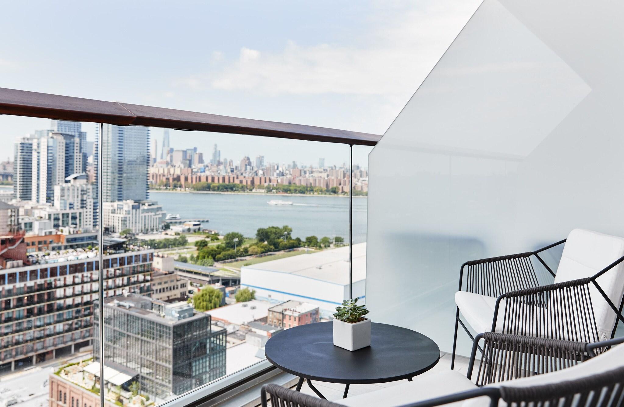 Double Queen Size Bed