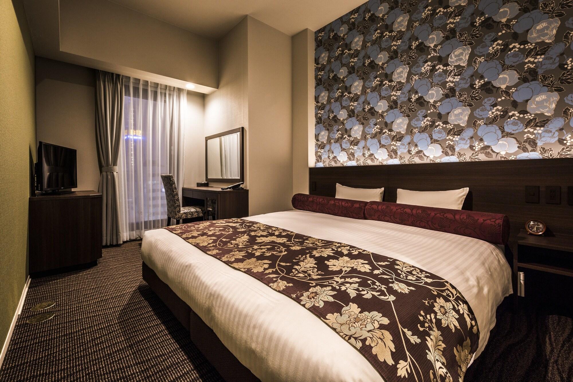 Double Superior King Bed