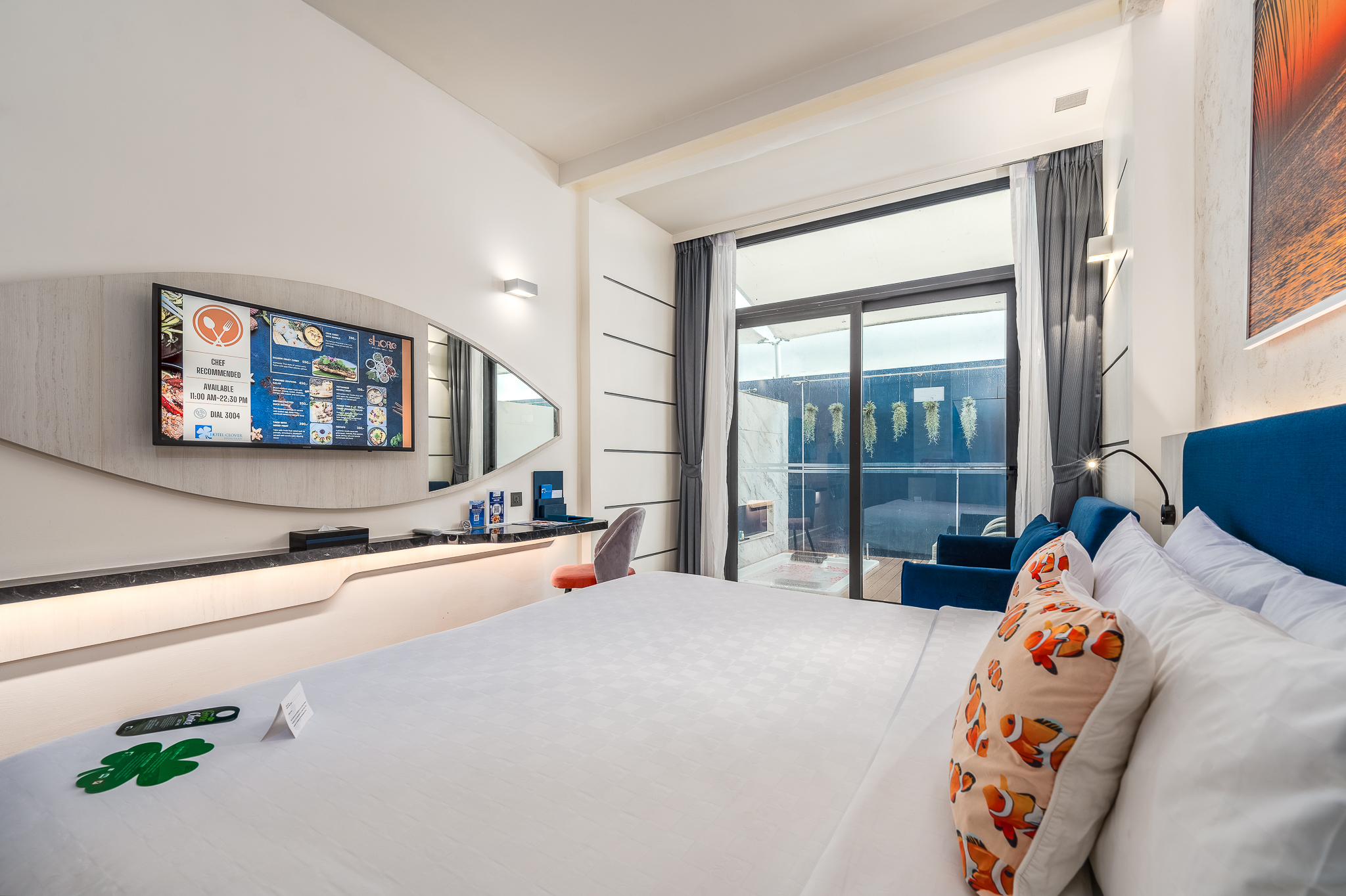 Double Deluxe with Jacuzzi