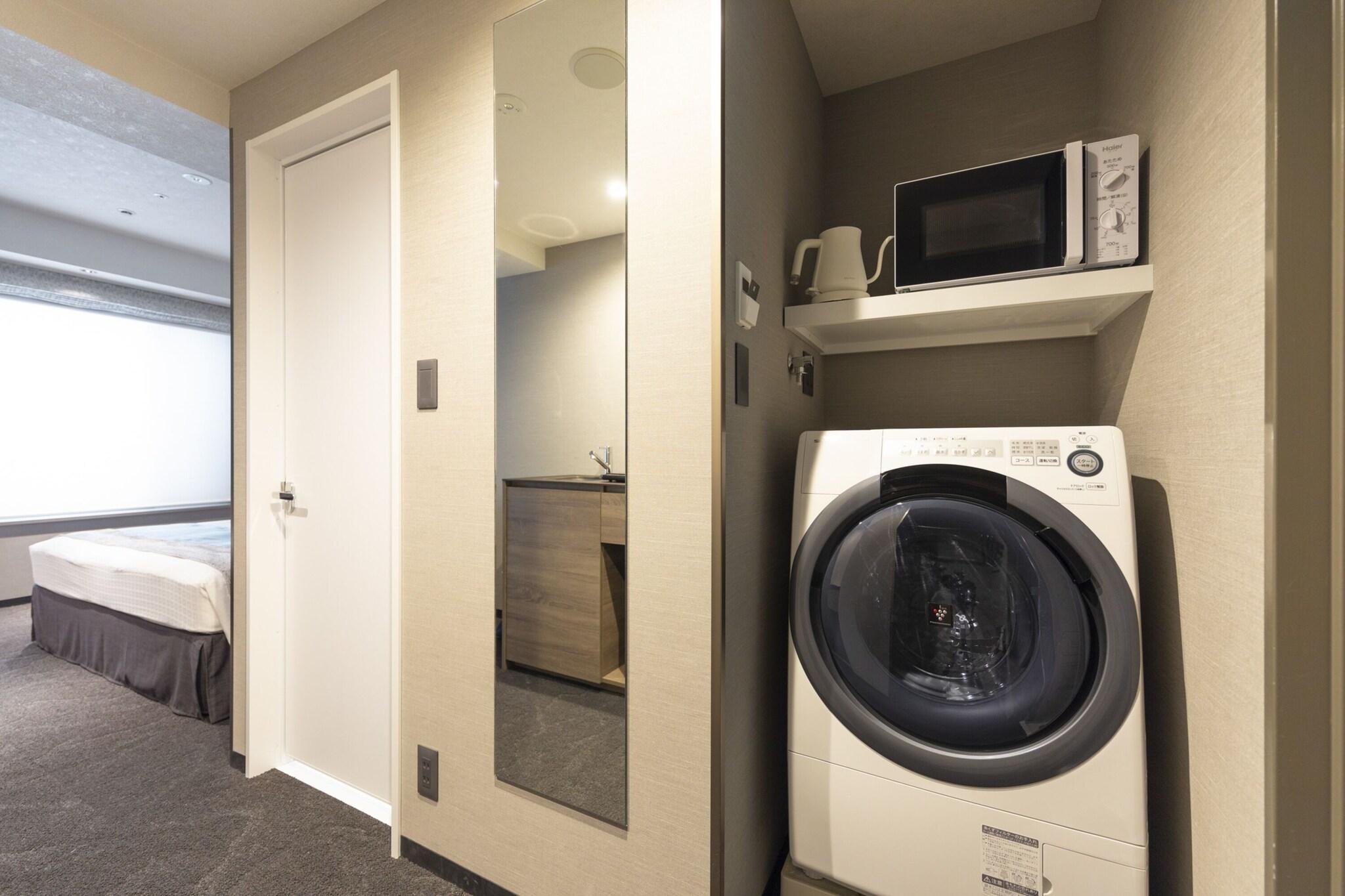 Twin Deluxe Two Beds