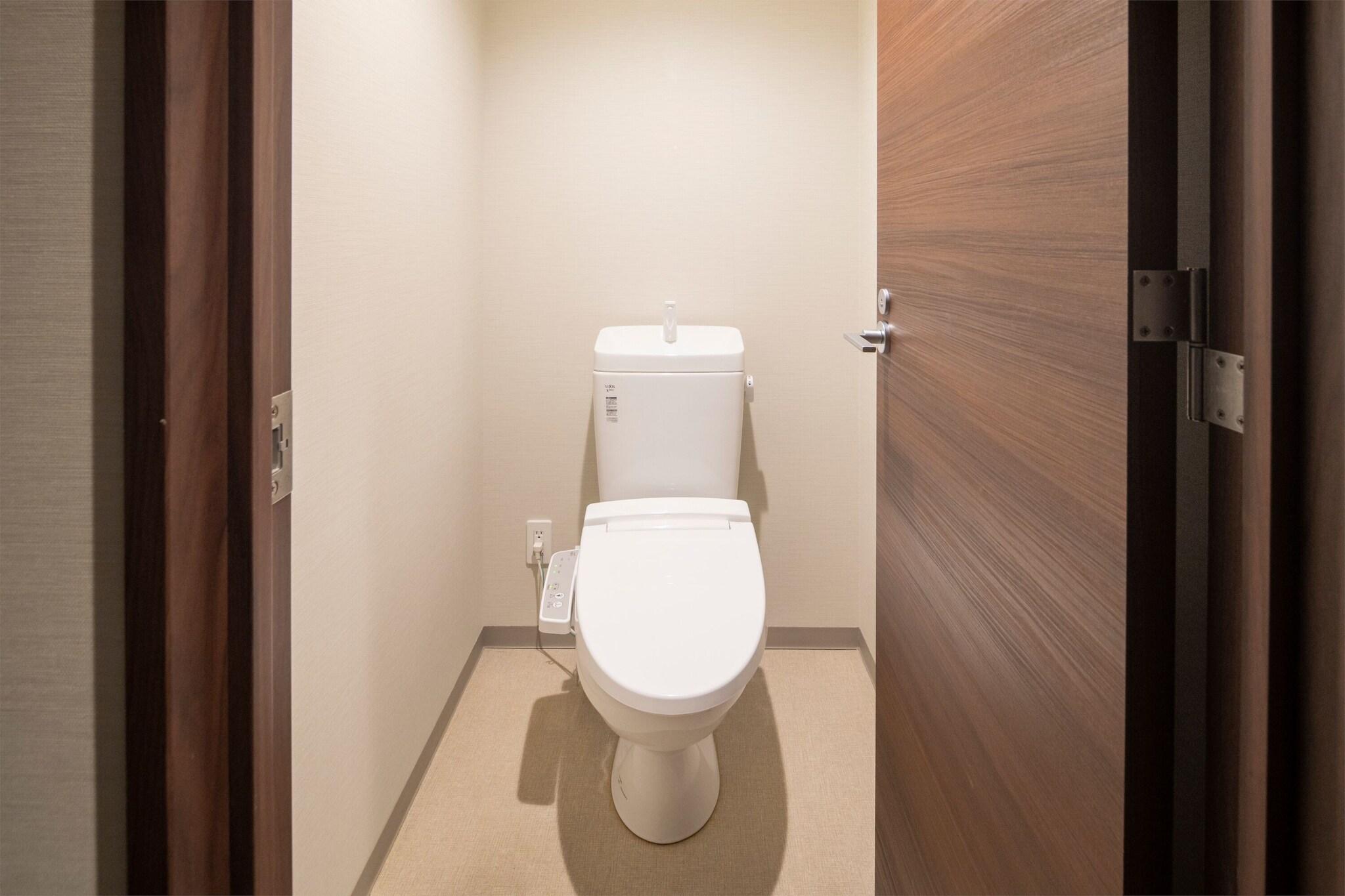 Family Room with Kitchenette