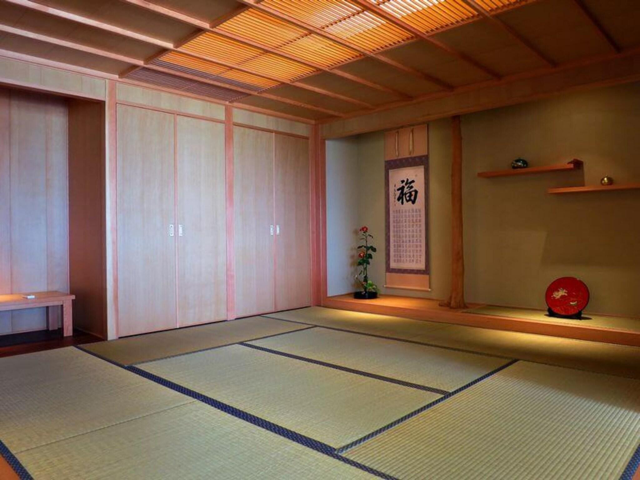 Suite Two Queen Beds