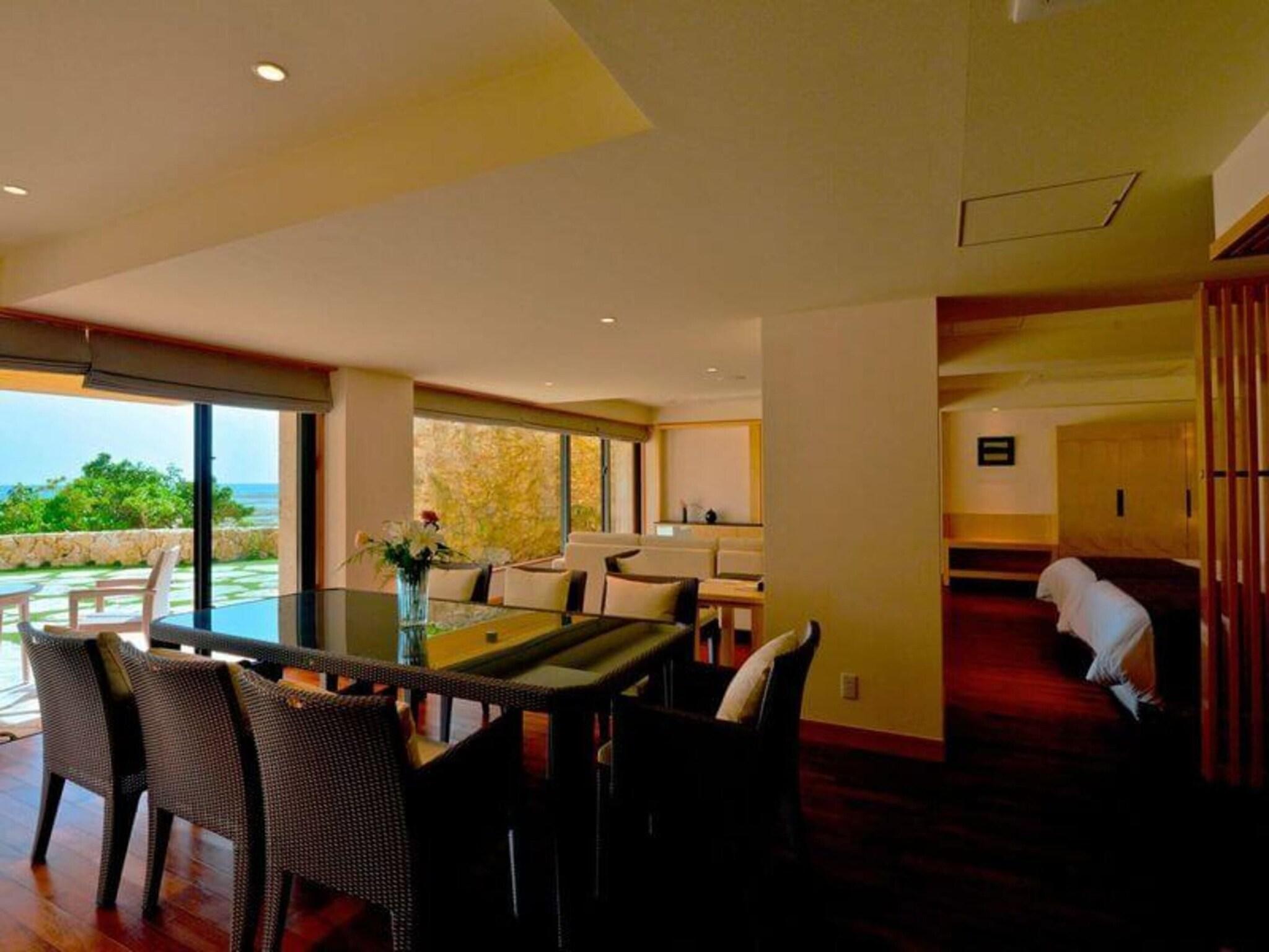 Suite Two Queen Beds