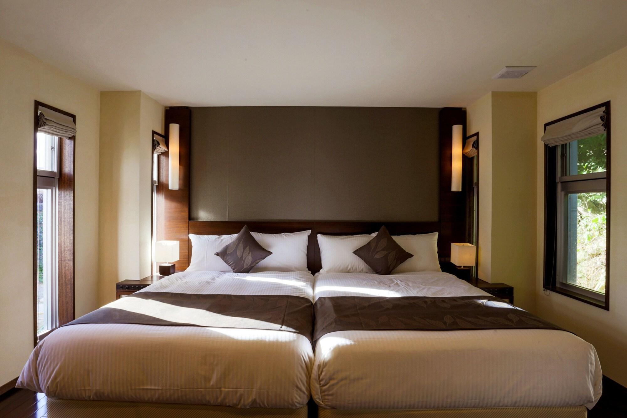 Quadruple Garden View with Balcony