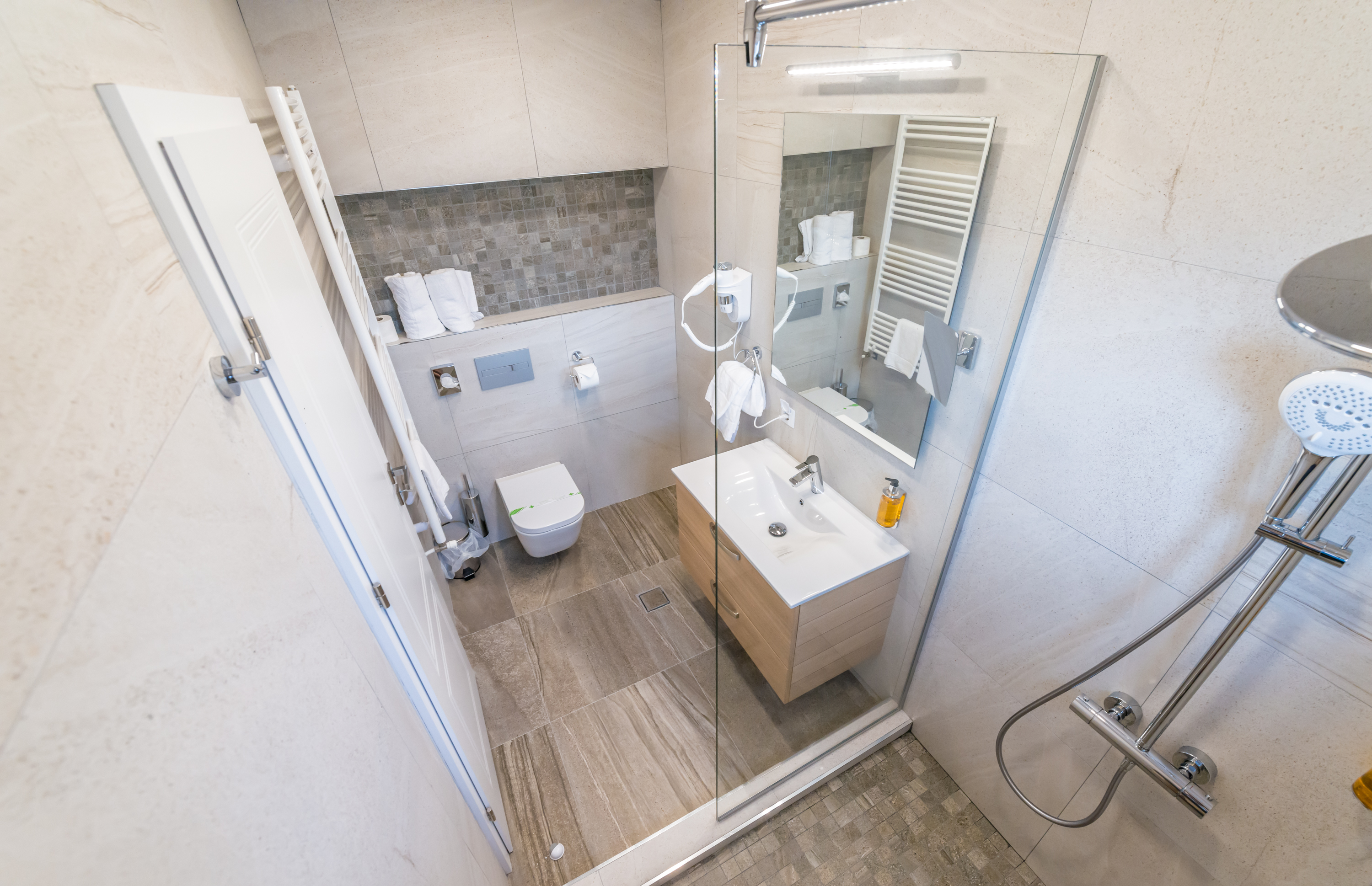 Apartment Capacity 4 Two Bedrooms