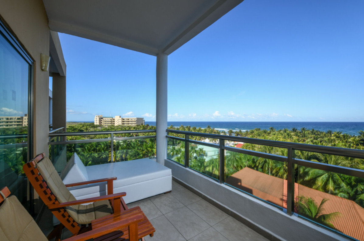 Junior Suite Premier Ocean View