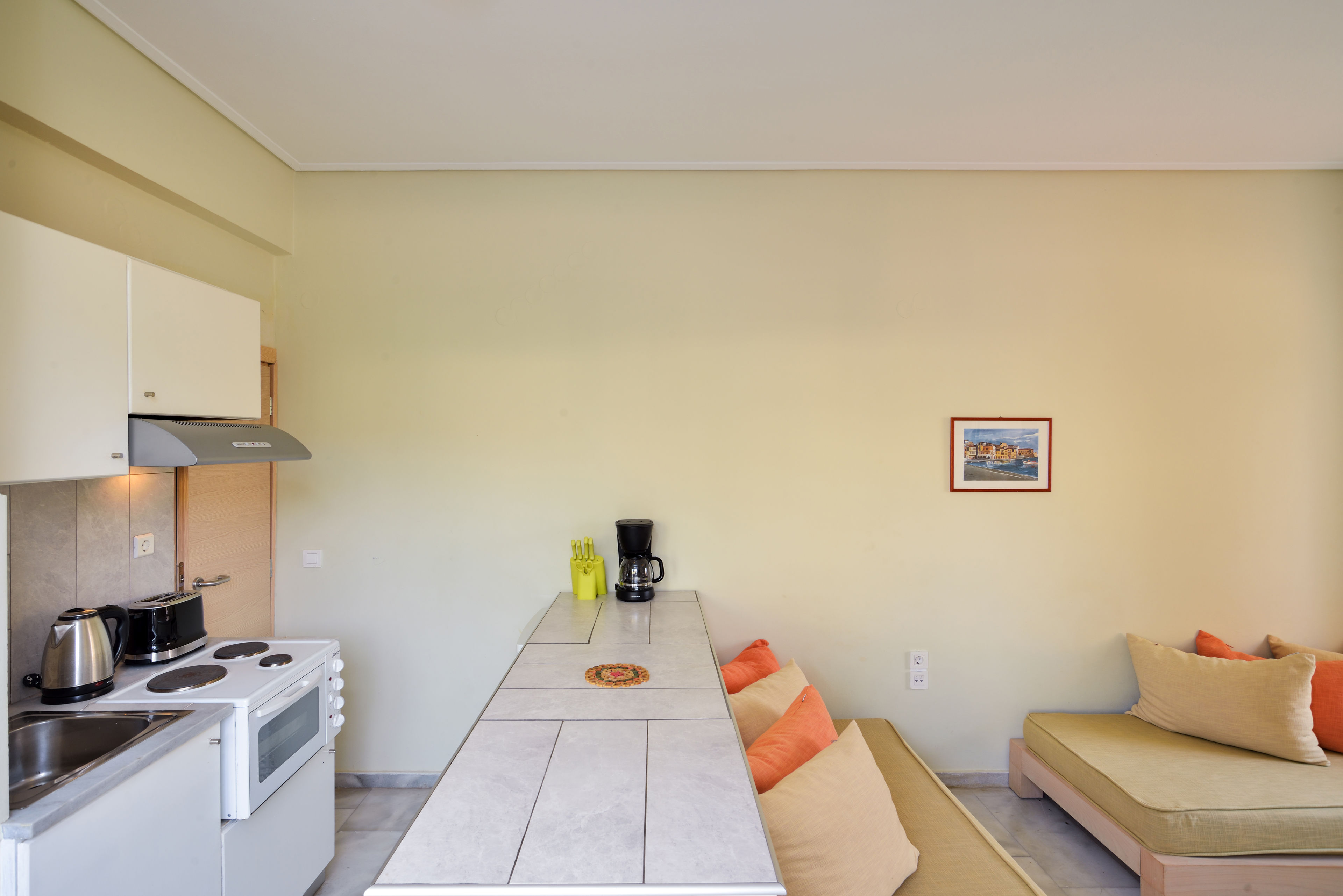 Apartment Partial Ocean View