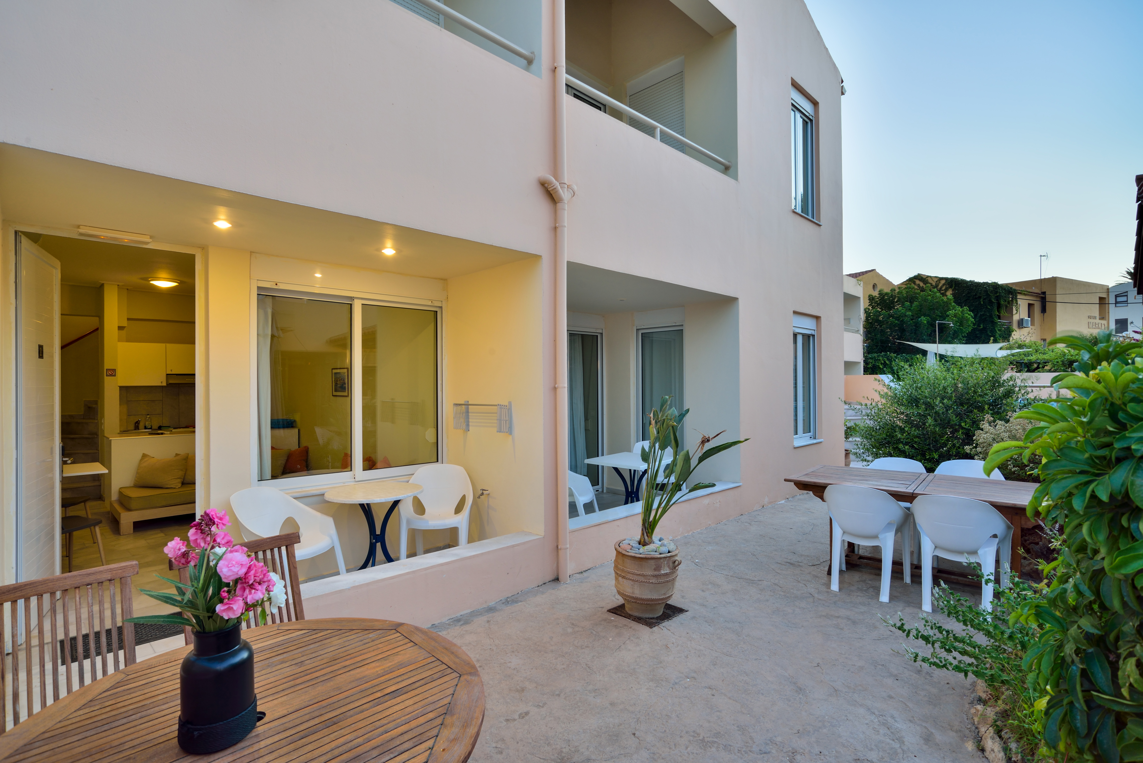 Apartment Partial Ocean View