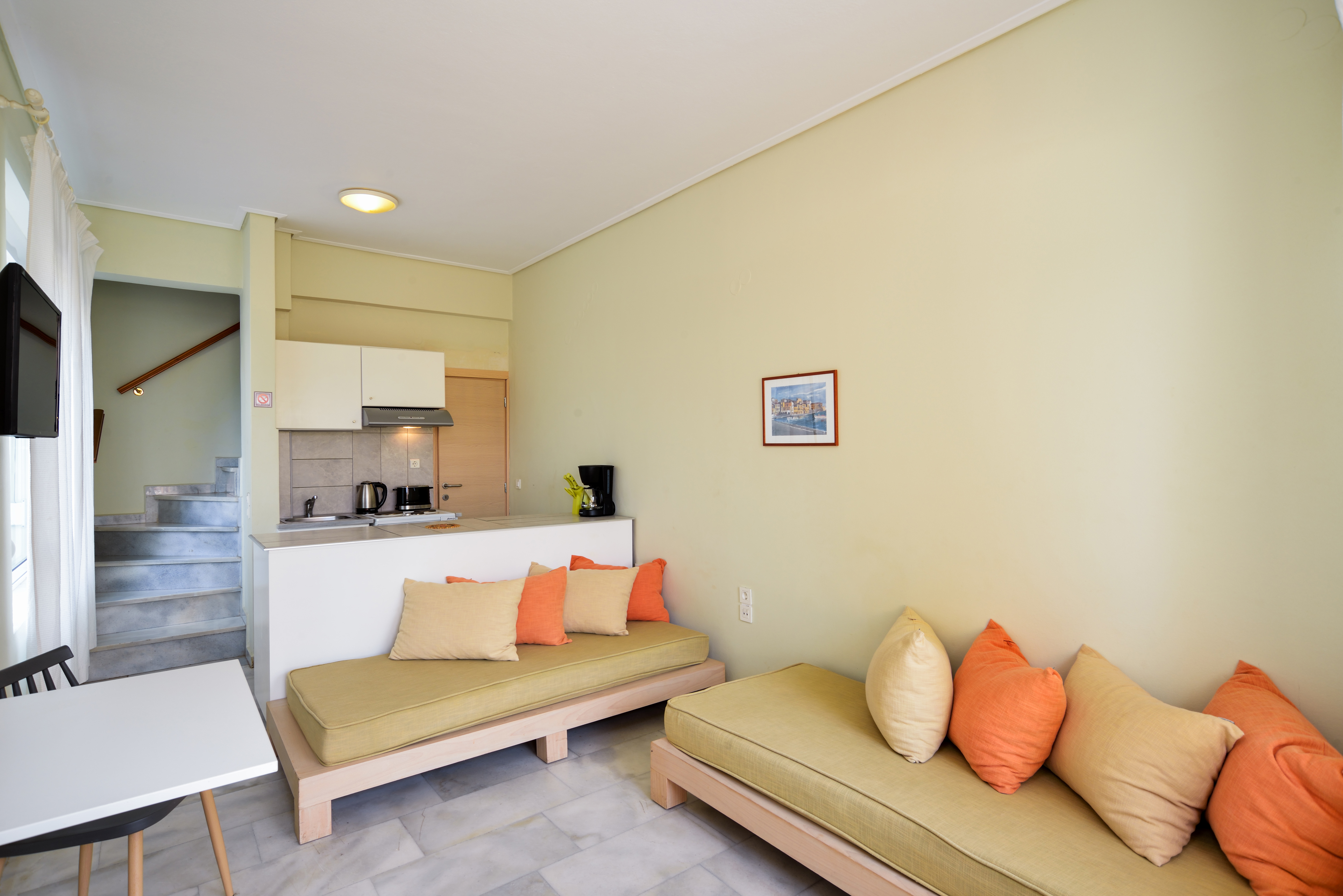 Apartment Partial Ocean View