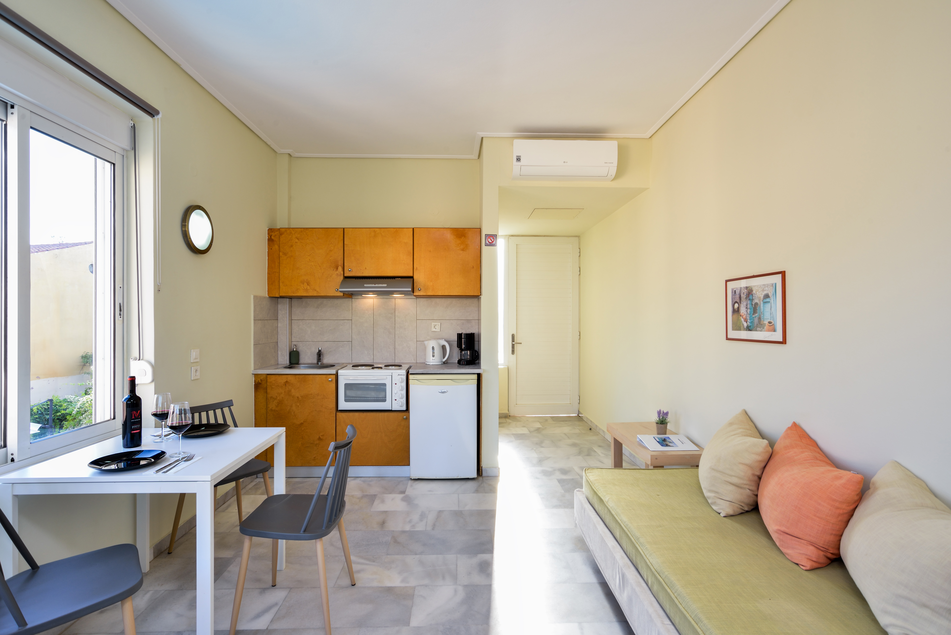 Studio Sea View Pool View