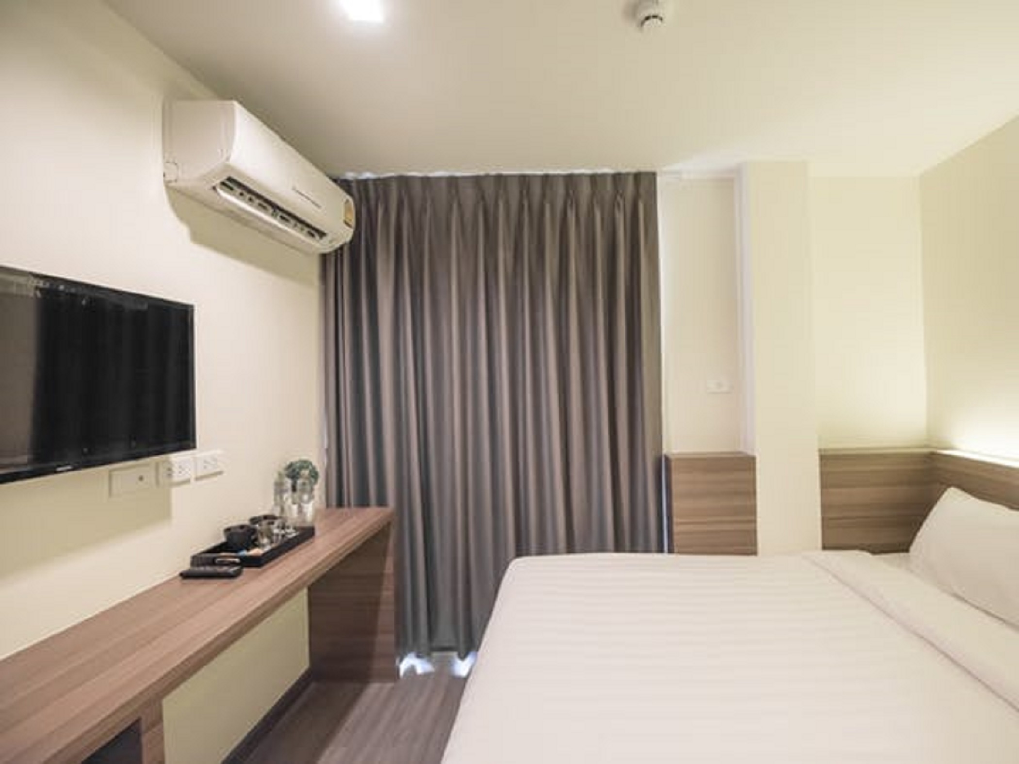 Double Superior Queen Bed