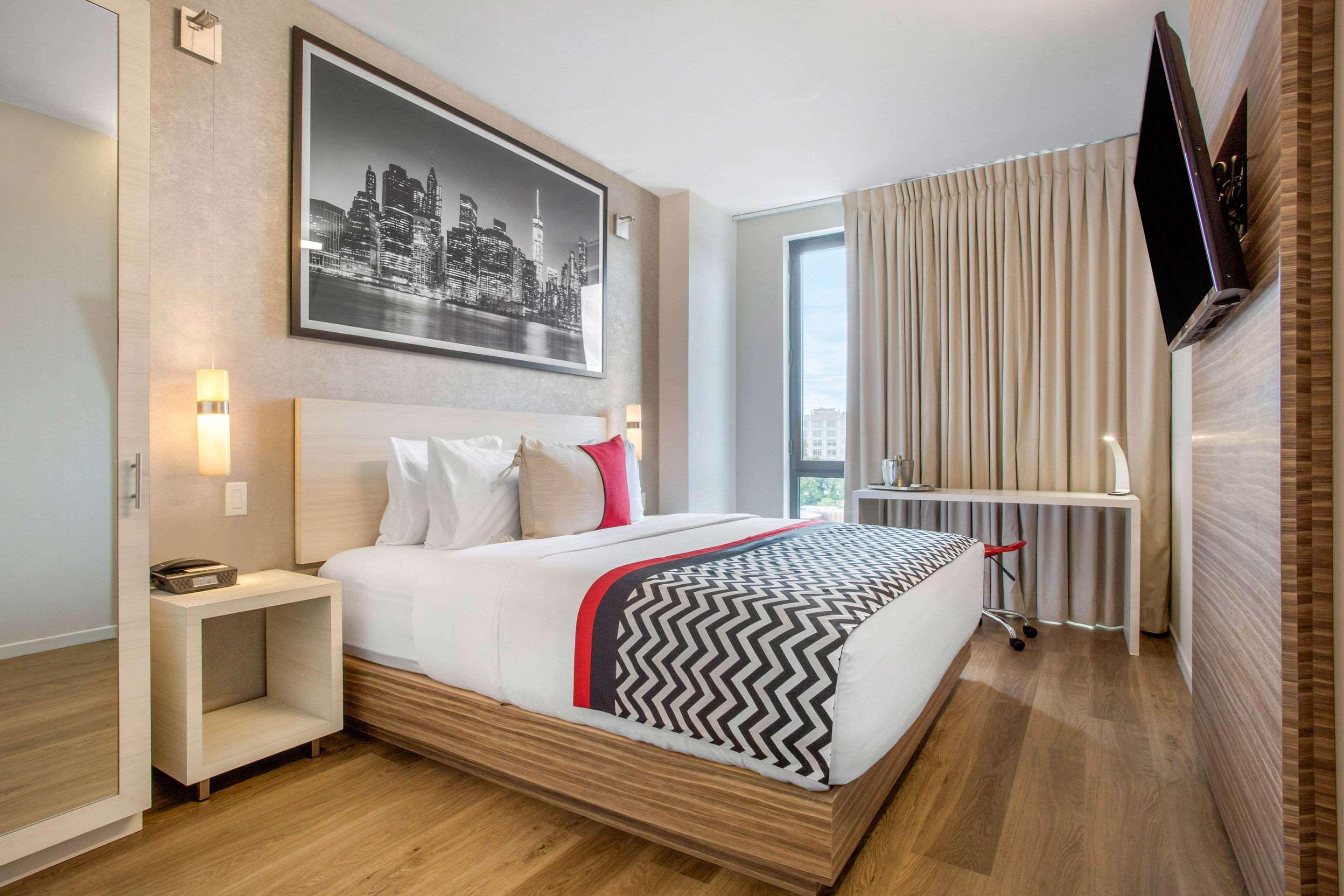 Double King Bed Non Smoking