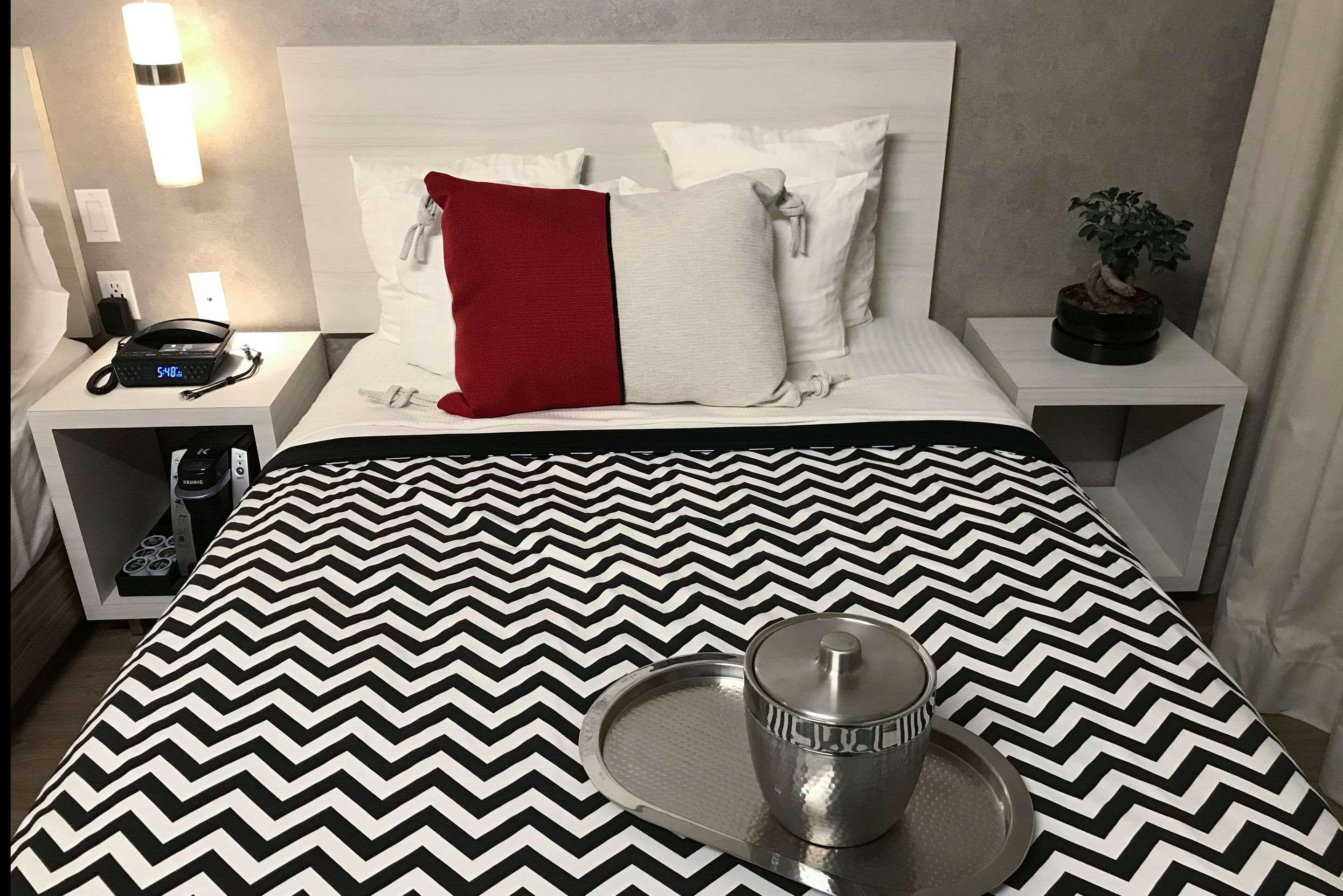 Double Queen Size Bed