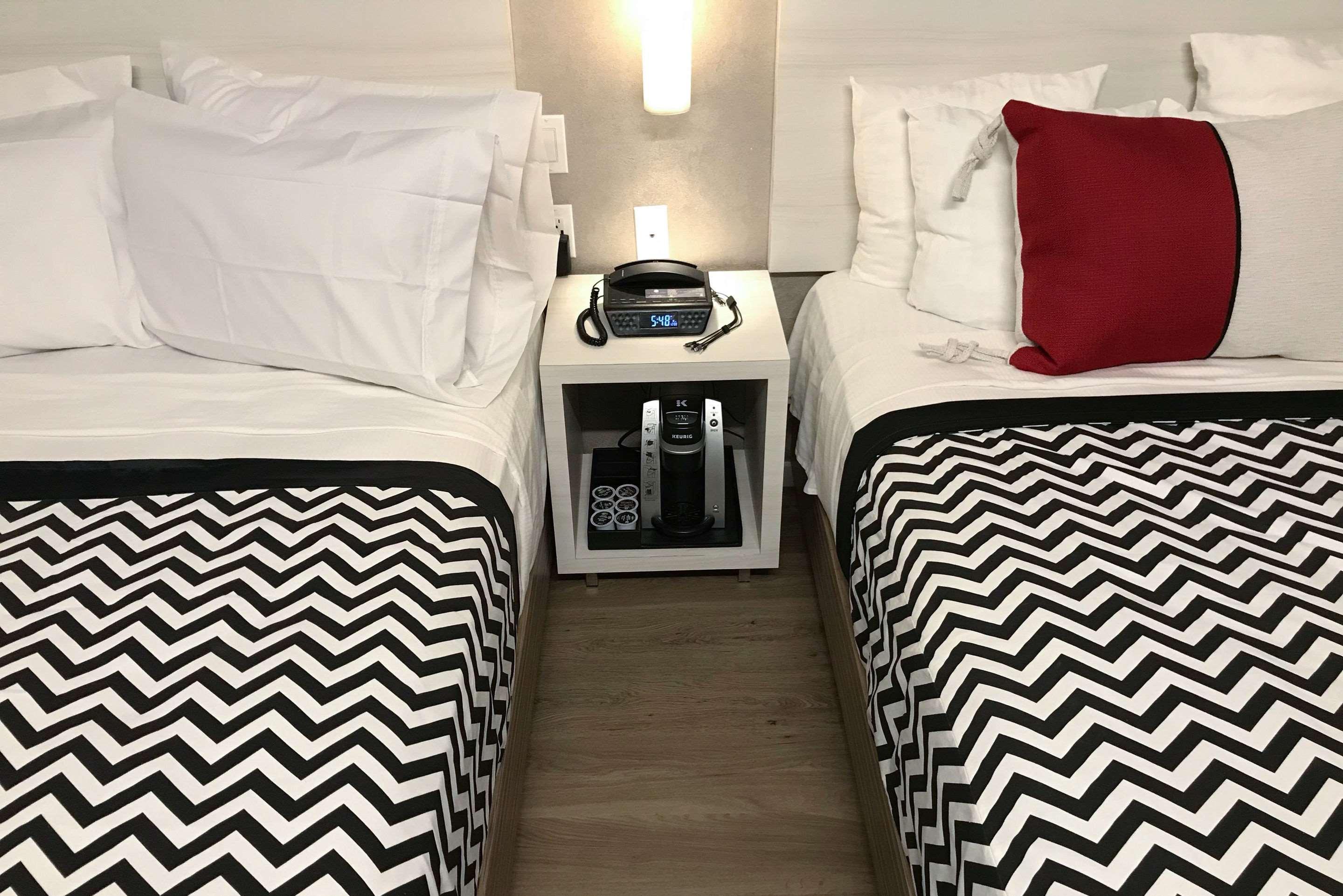 Quadruple Two Double Beds