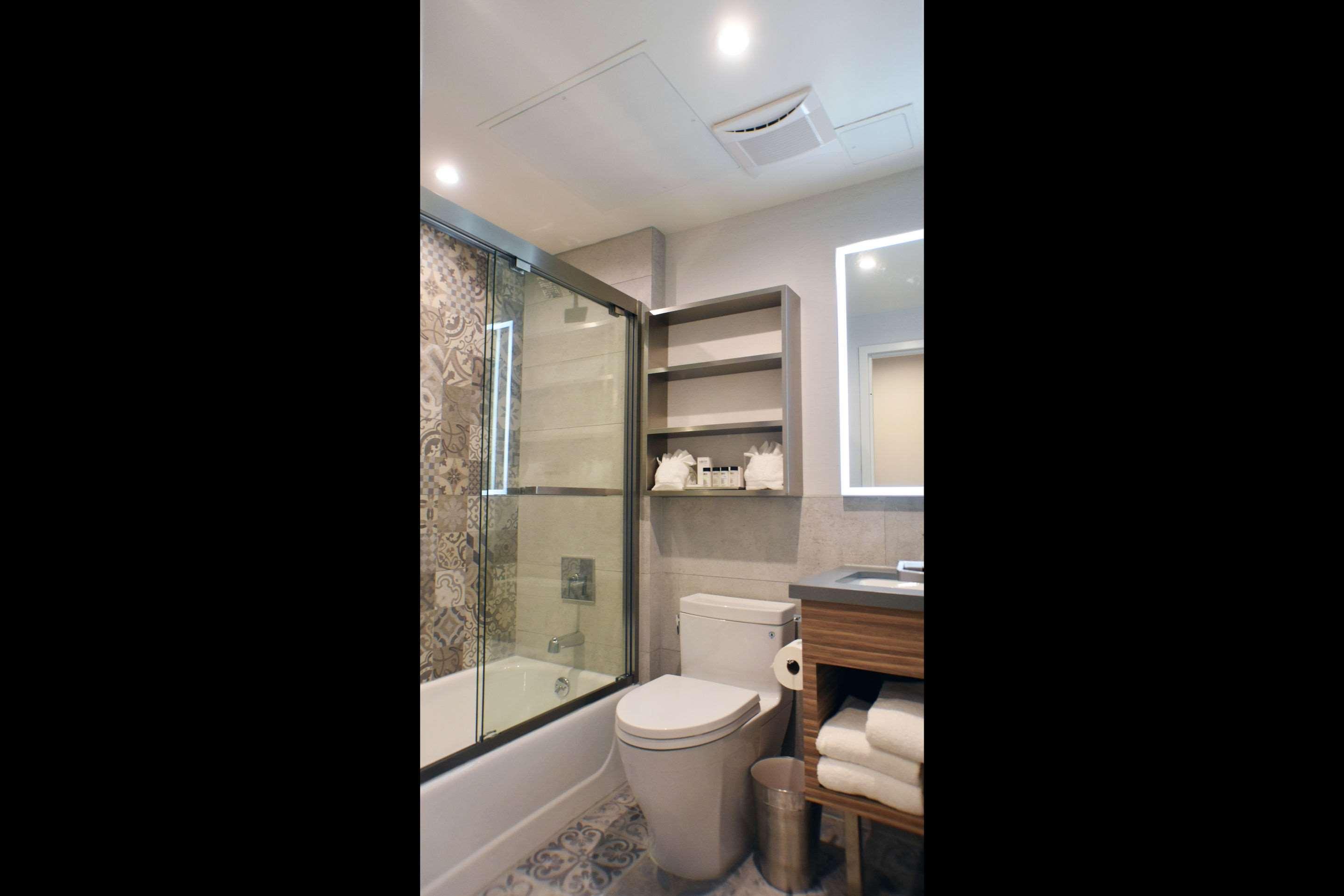 Quadruple Two Double Beds