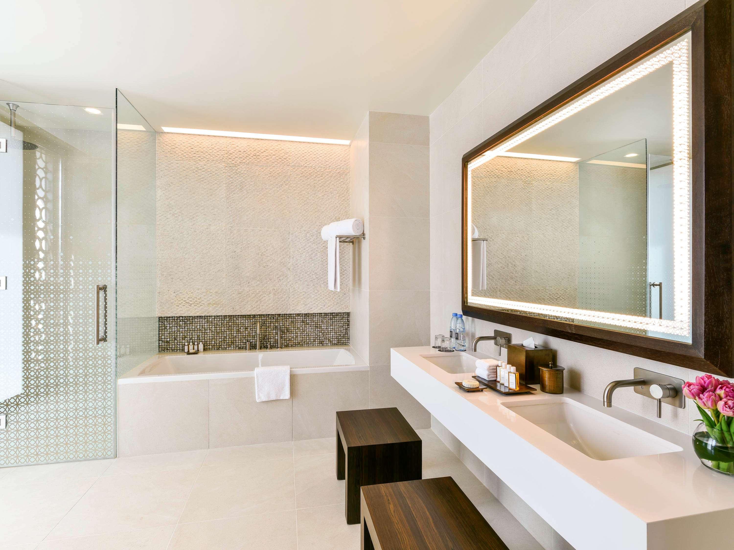 Suite King Bed One Bedroom 