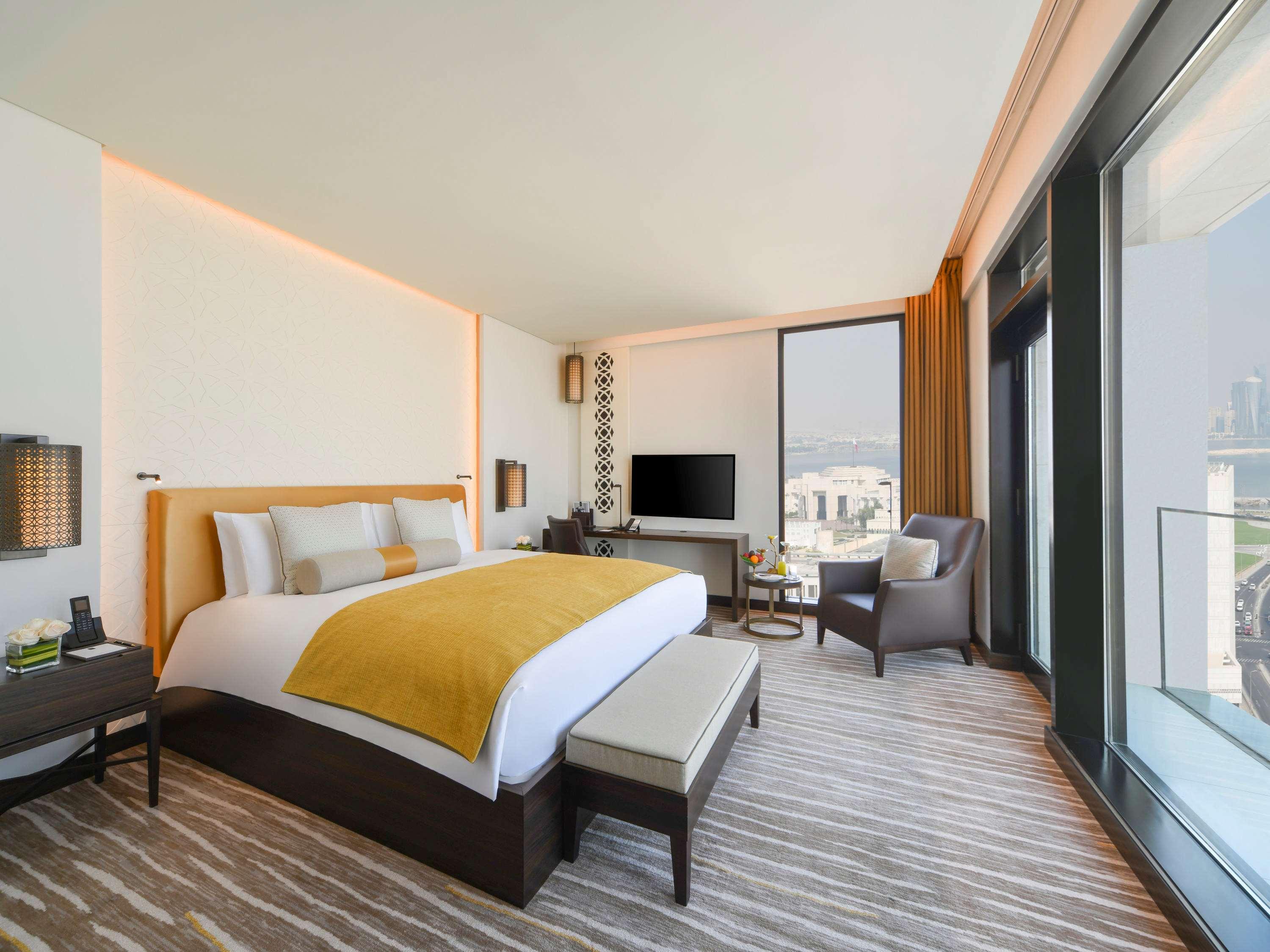 Double Deluxe King Bed